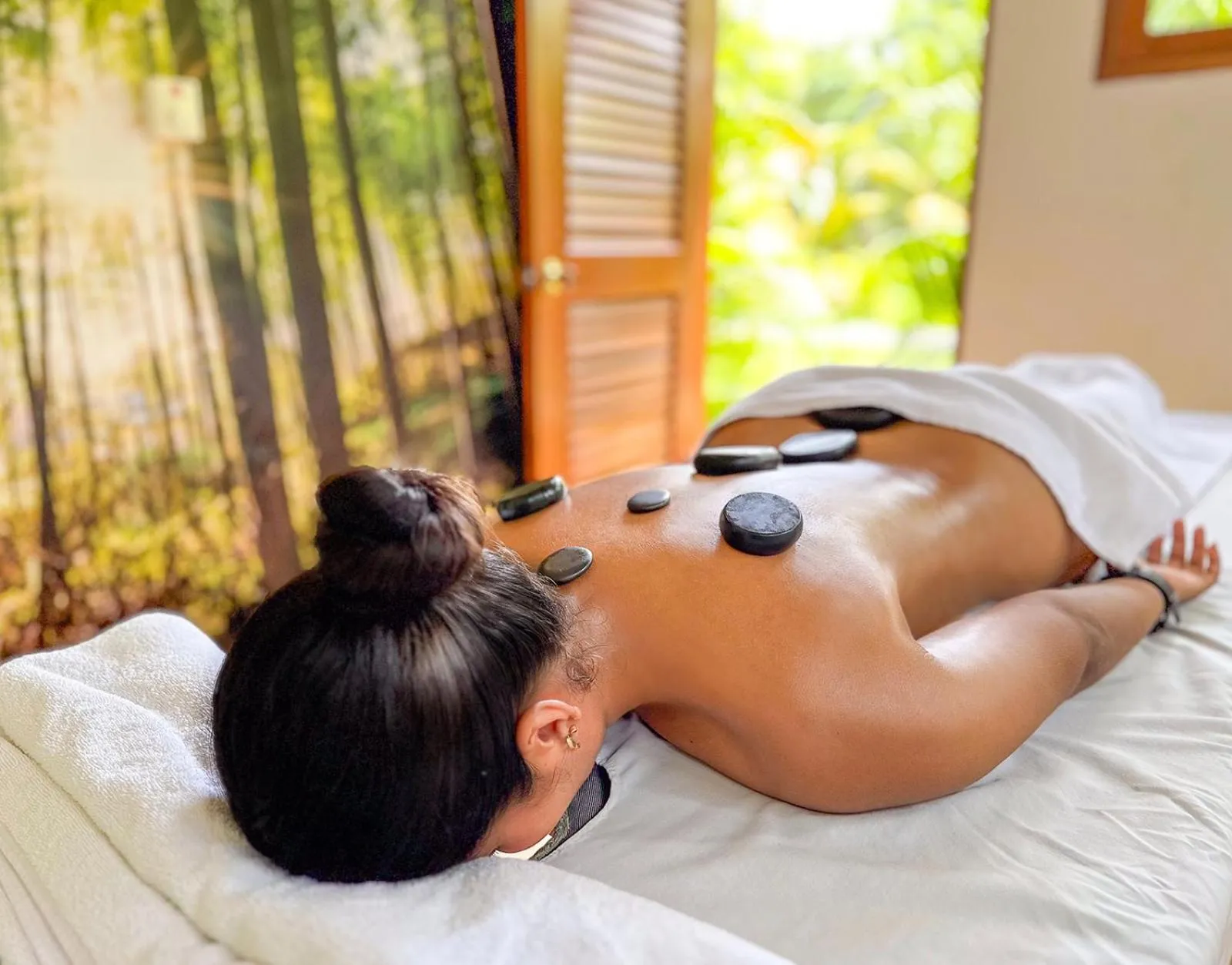 People in Hotel Chiniu