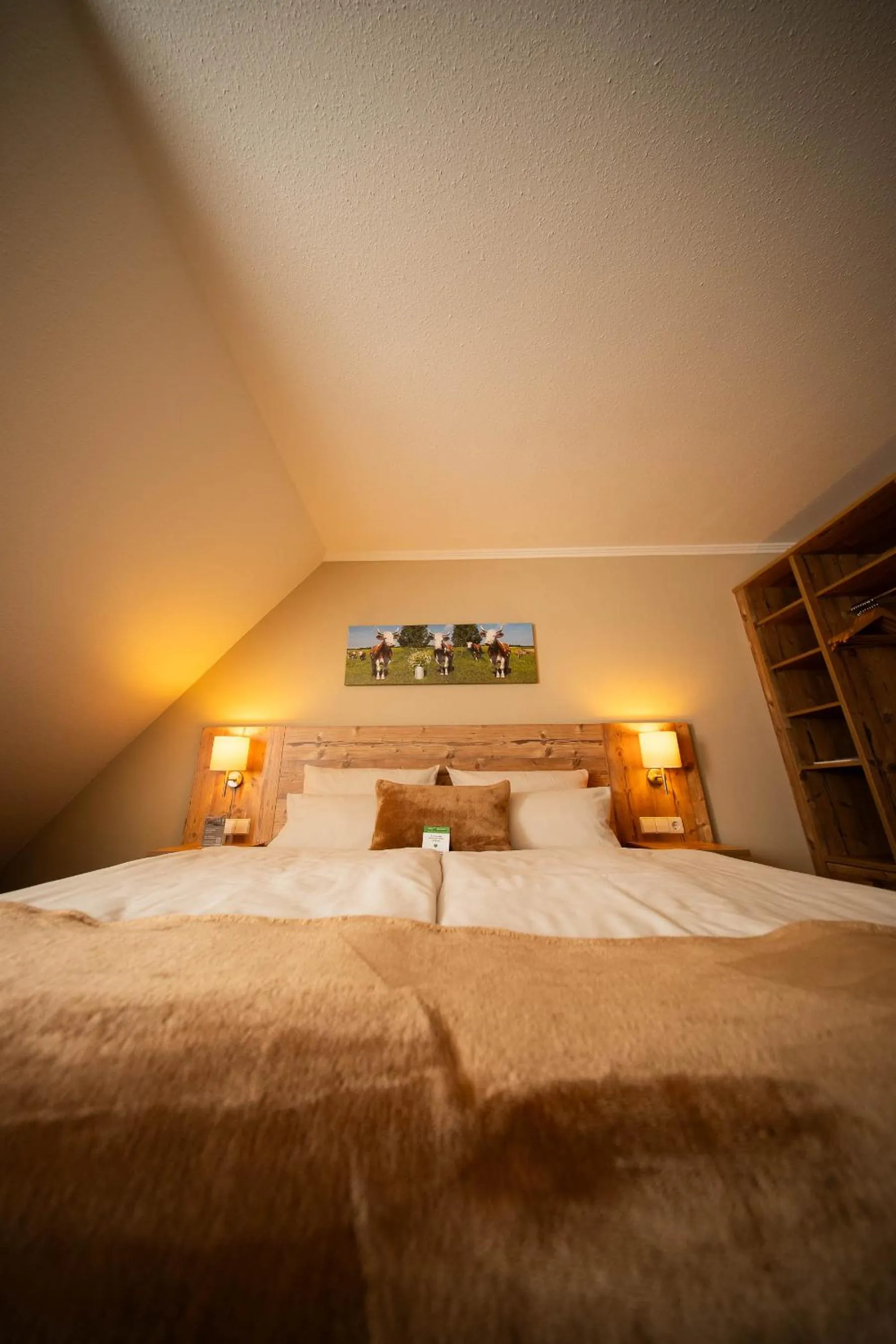 Bed in Hotel & Restaurant Zum Reussenstein