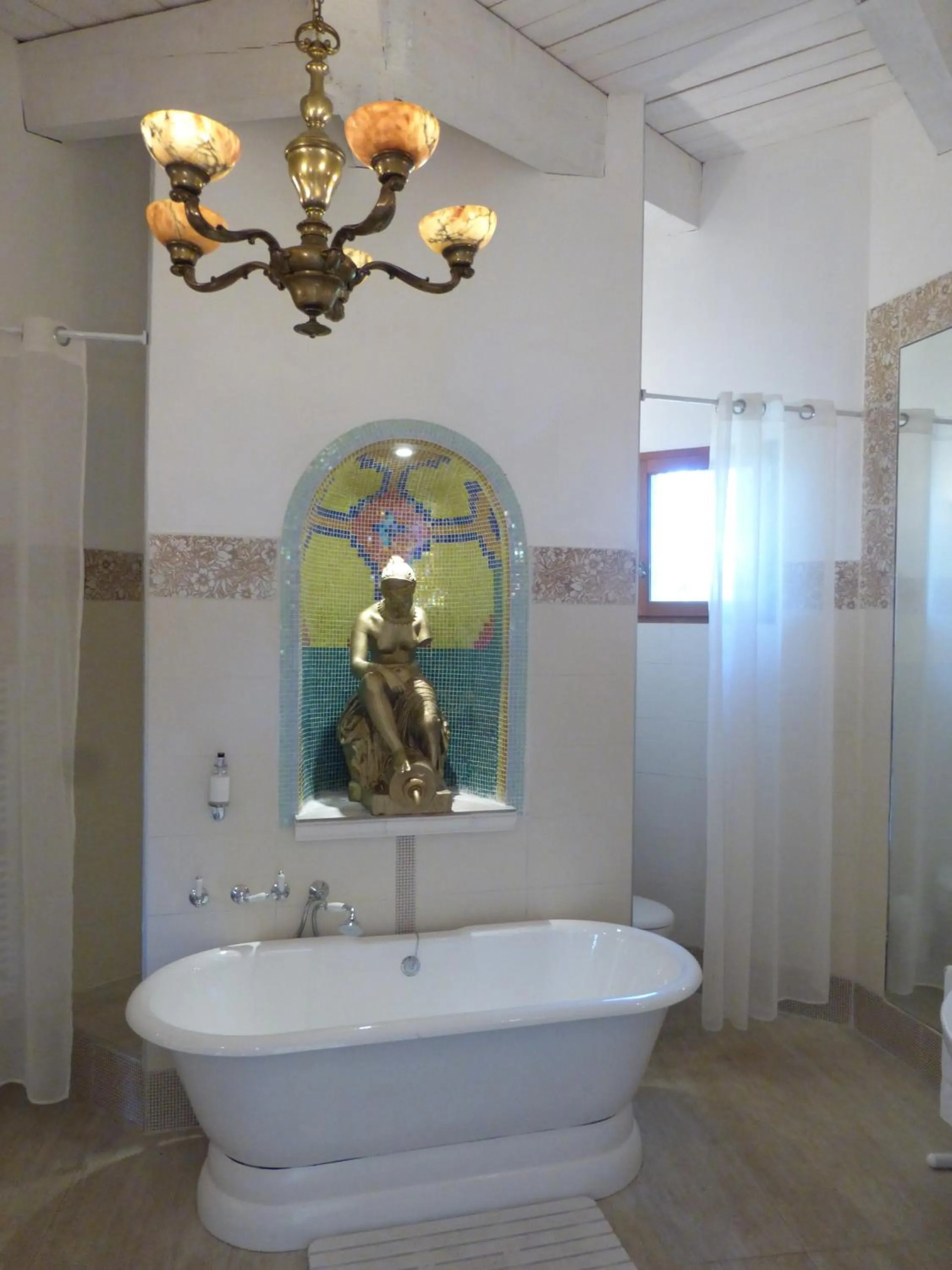 Bathroom in Mas de la Chapelle