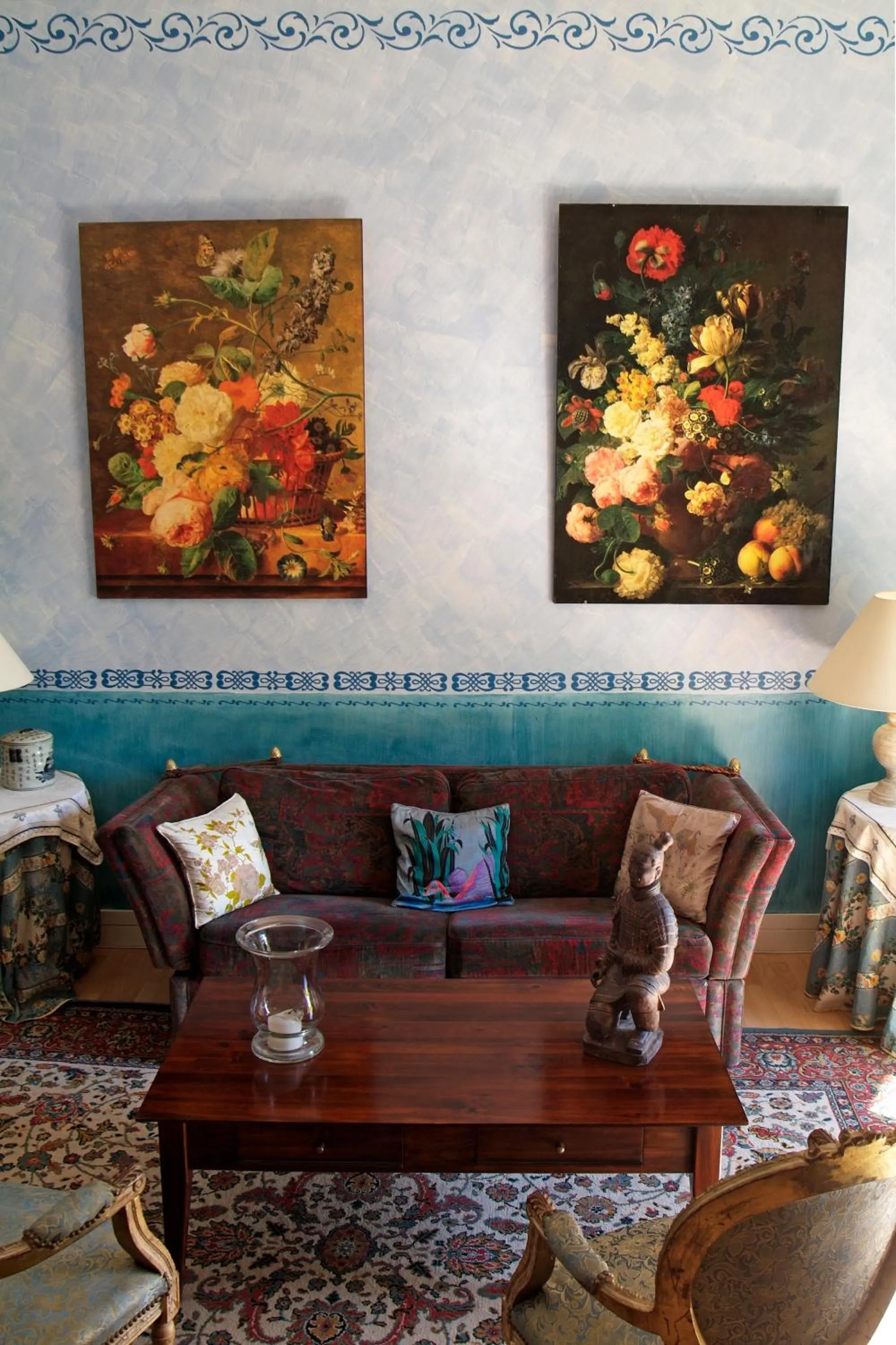 Decorative detail in Mas de la Chapelle