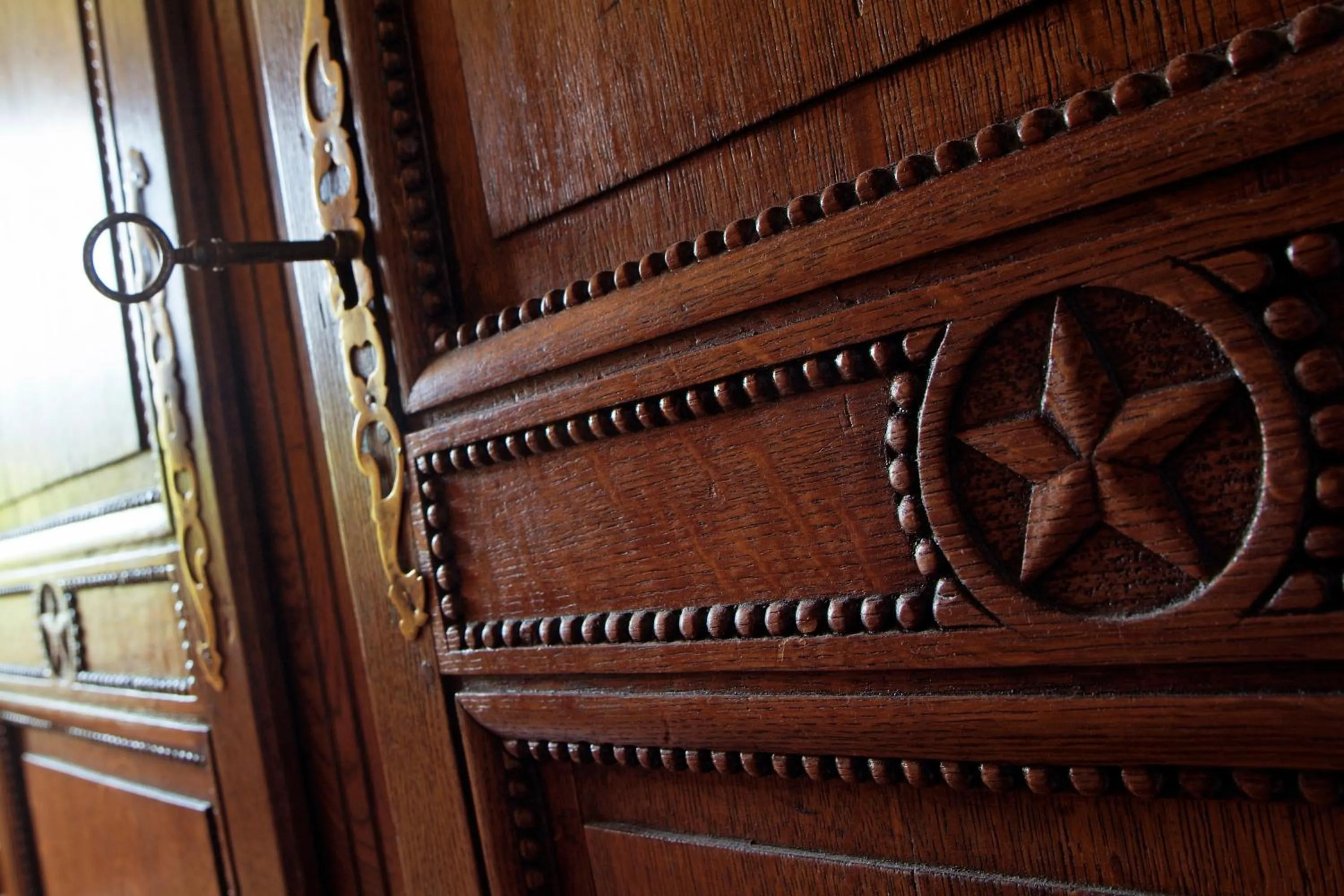 Decorative detail in Mas de la Chapelle