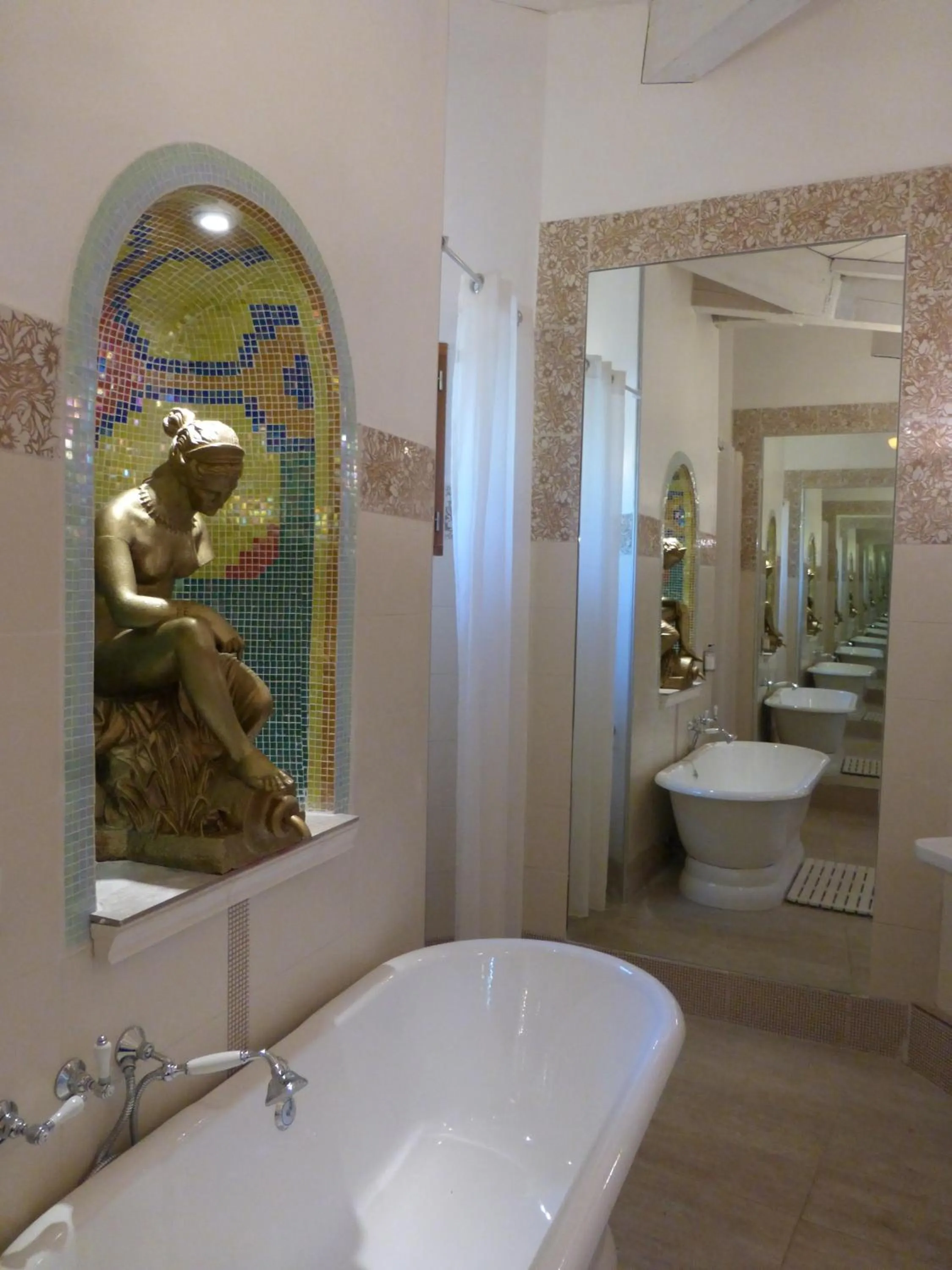 Bathroom in Mas de la Chapelle