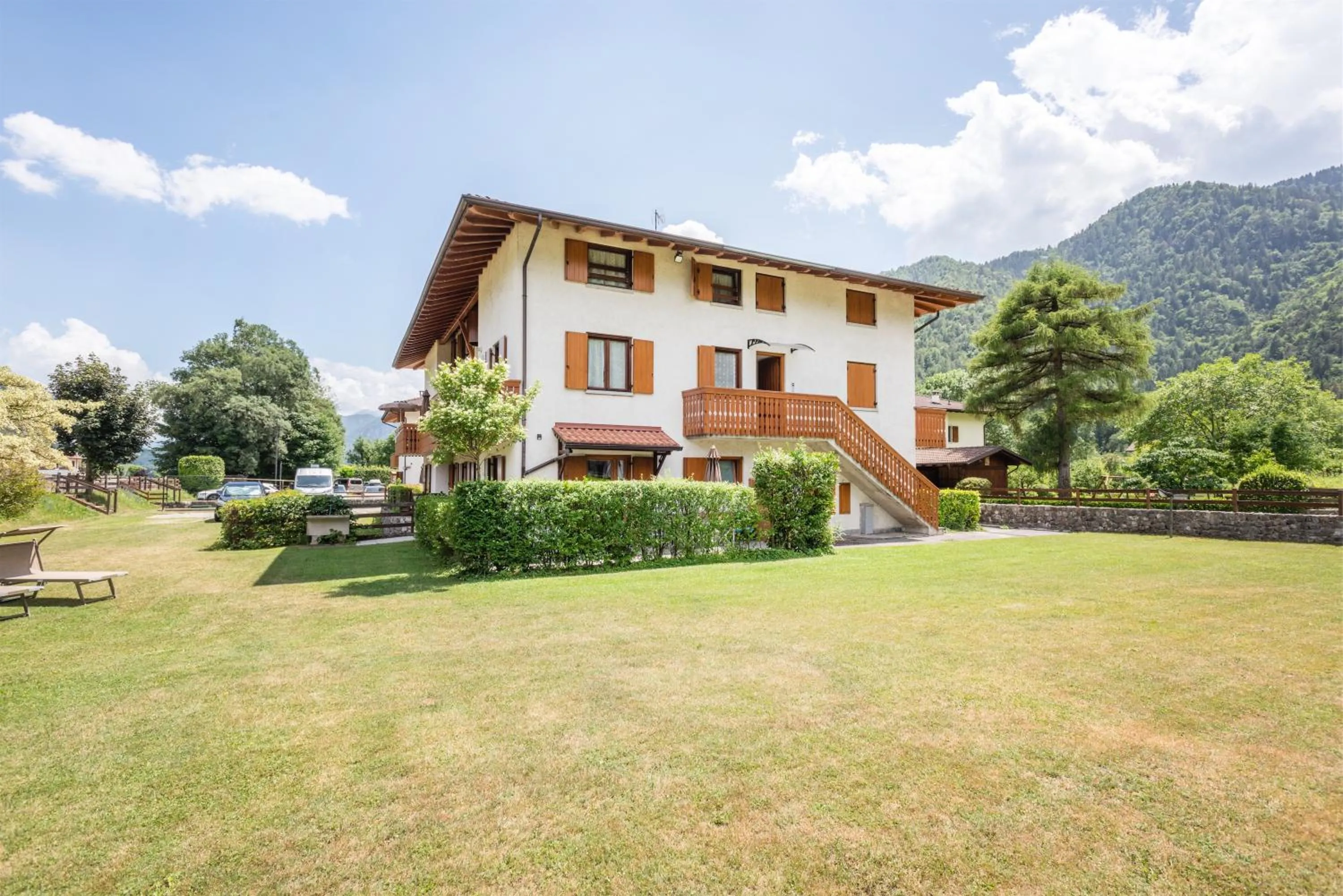 Property building in CROSINA HOLIDAY - Casa Lucia