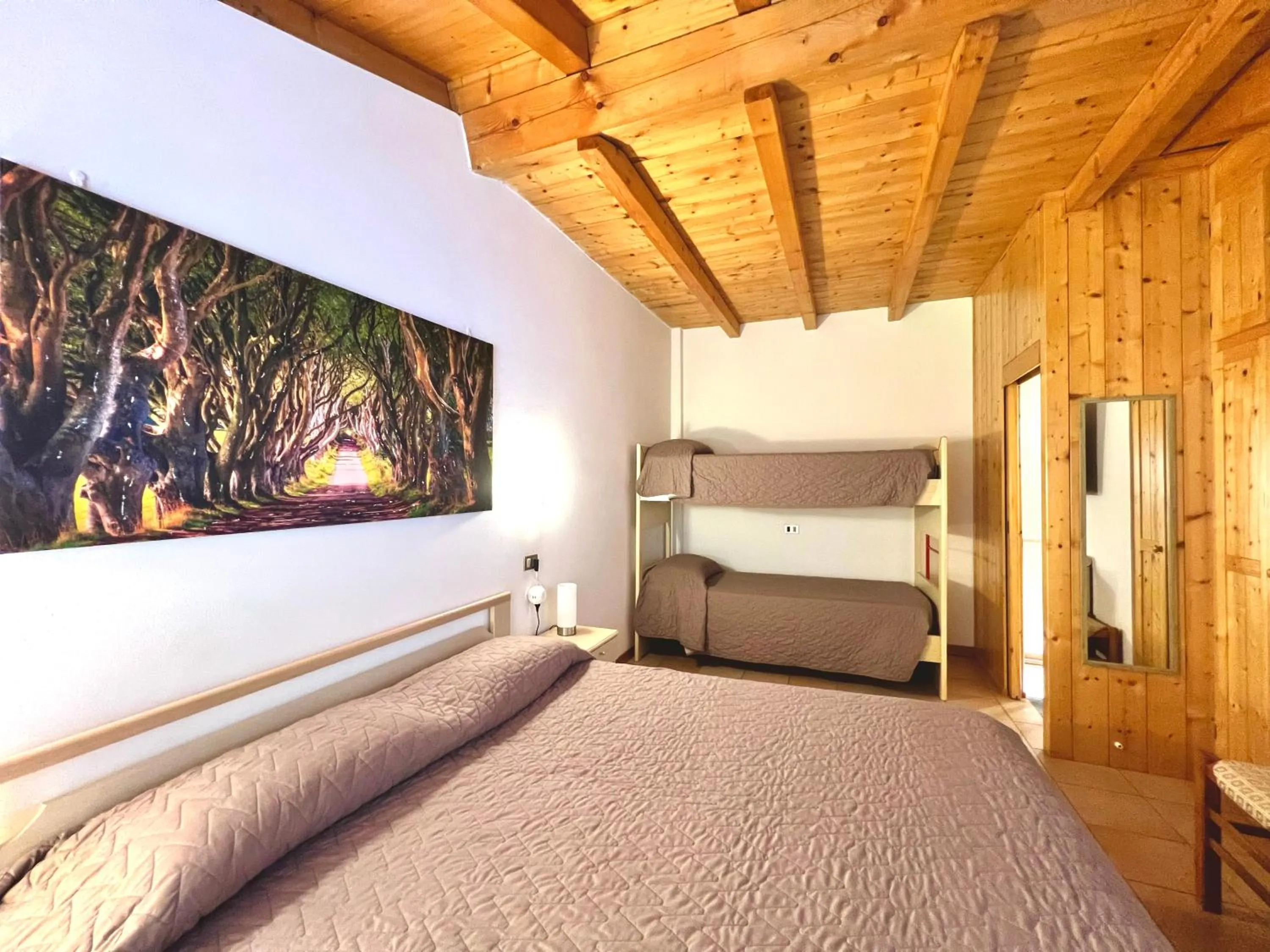 Photo of the whole room, Bed in CROSINA HOLIDAY - Casa Lucia