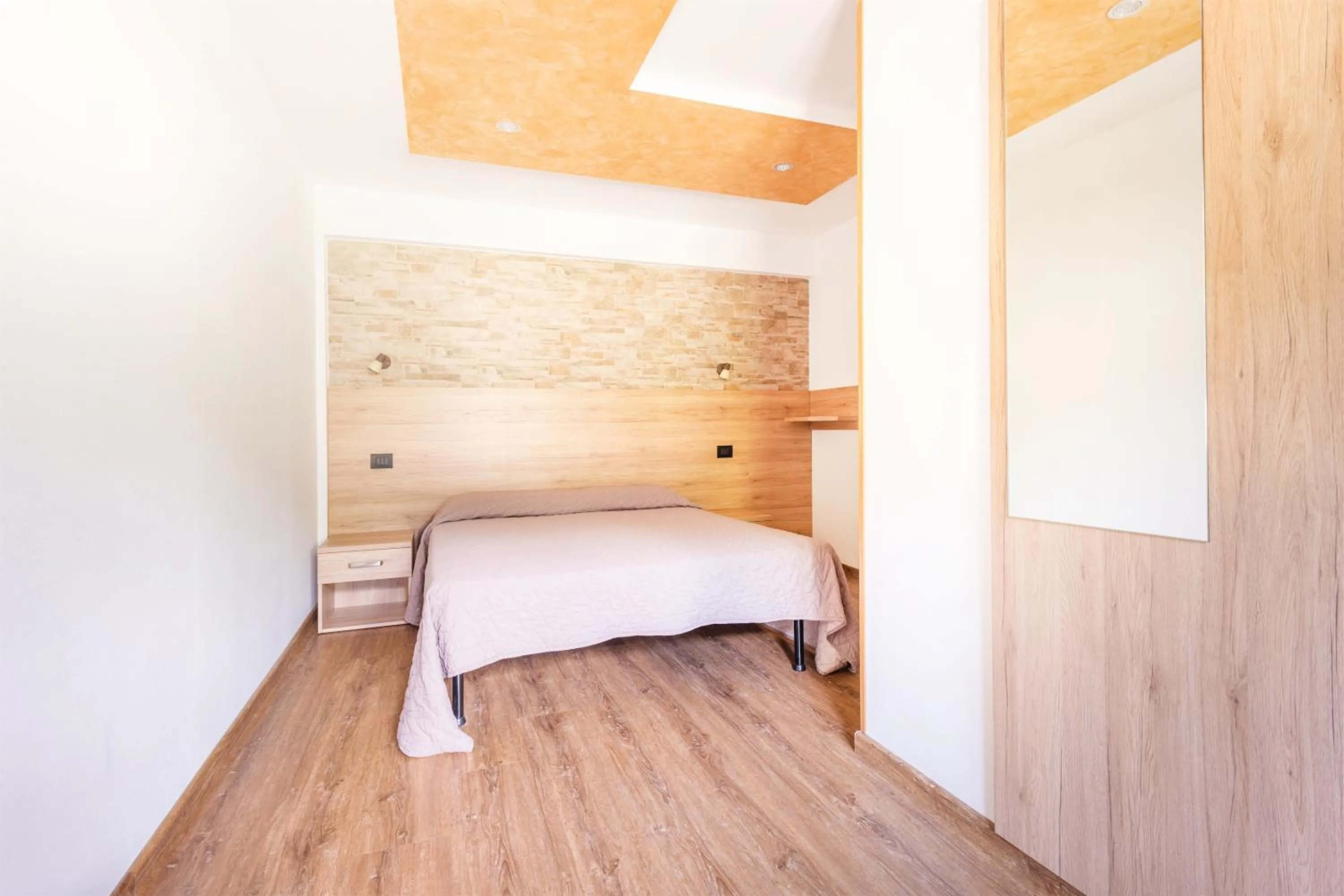 Bedroom, Bed in CROSINA HOLIDAY - Casa Lucia