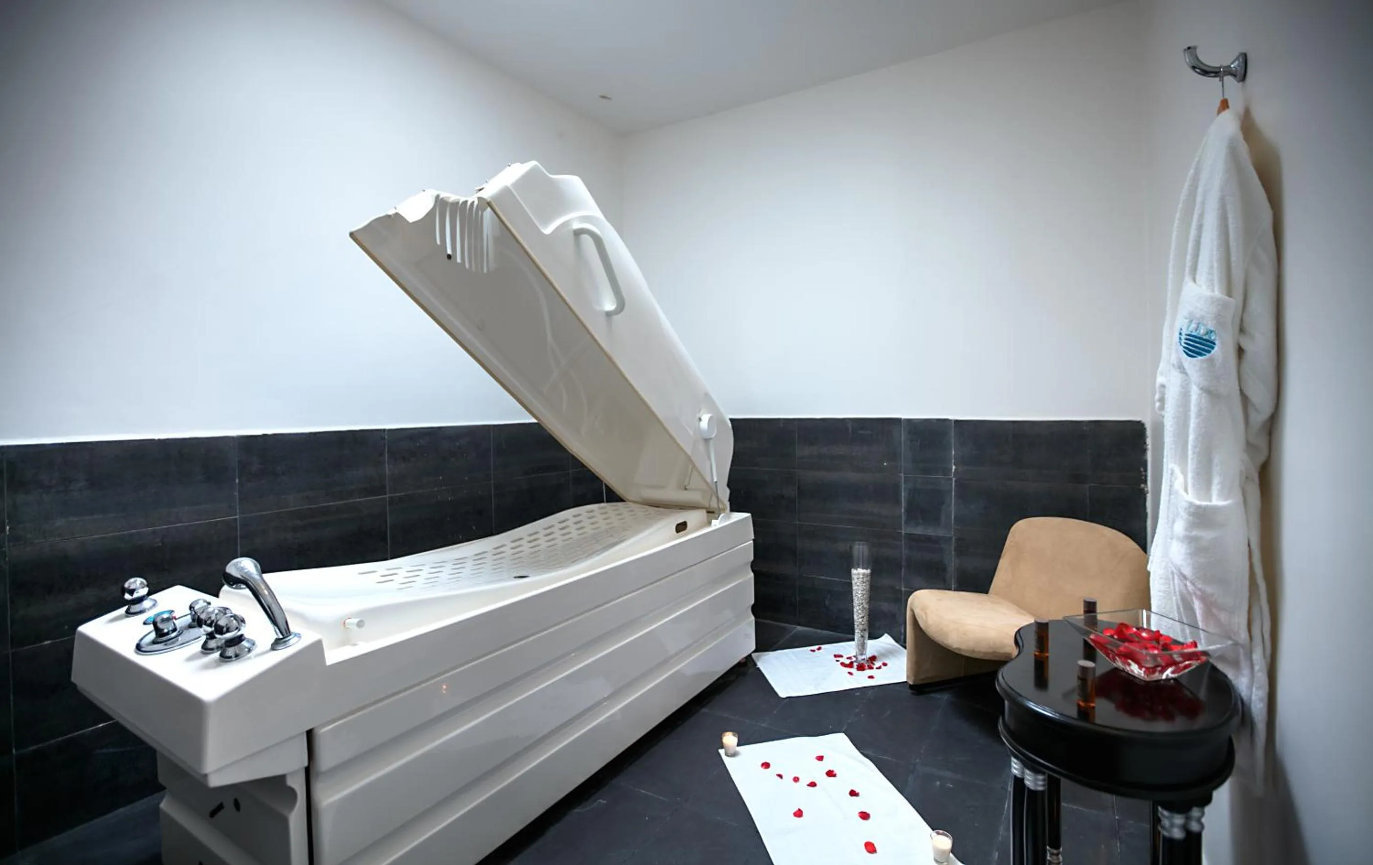 Spa and wellness centre/facilities in Casablanca Le Lido Thalasso & Spa (ex Riad Salam)