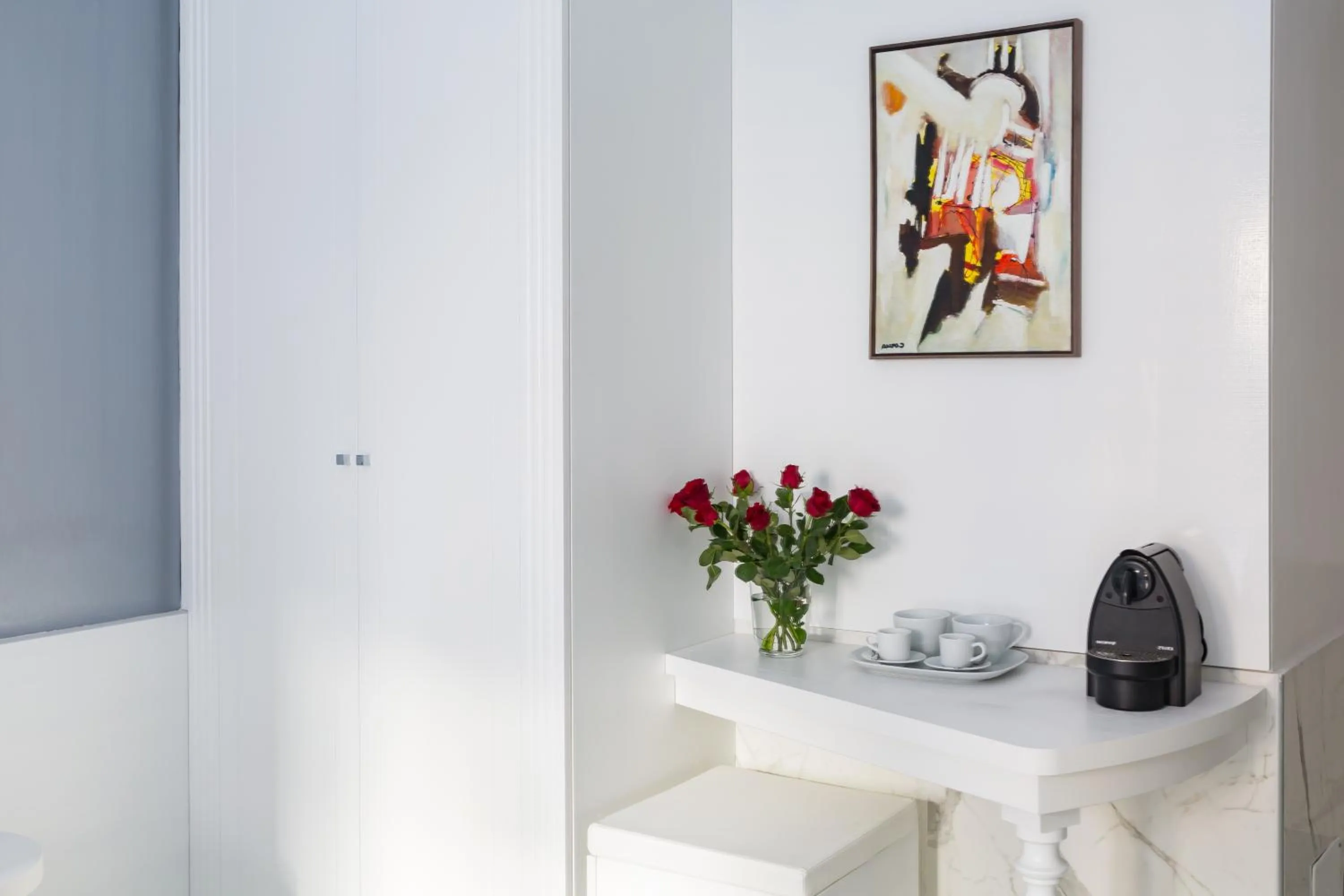 Coffee/tea facilities in Little Aurelius