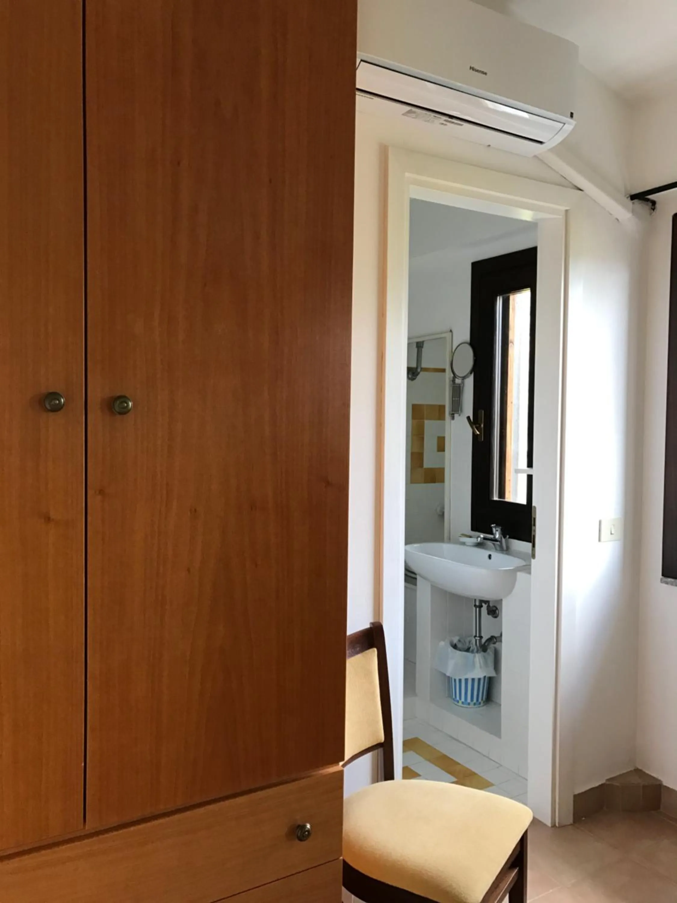 Shower in Residenza Le Serre