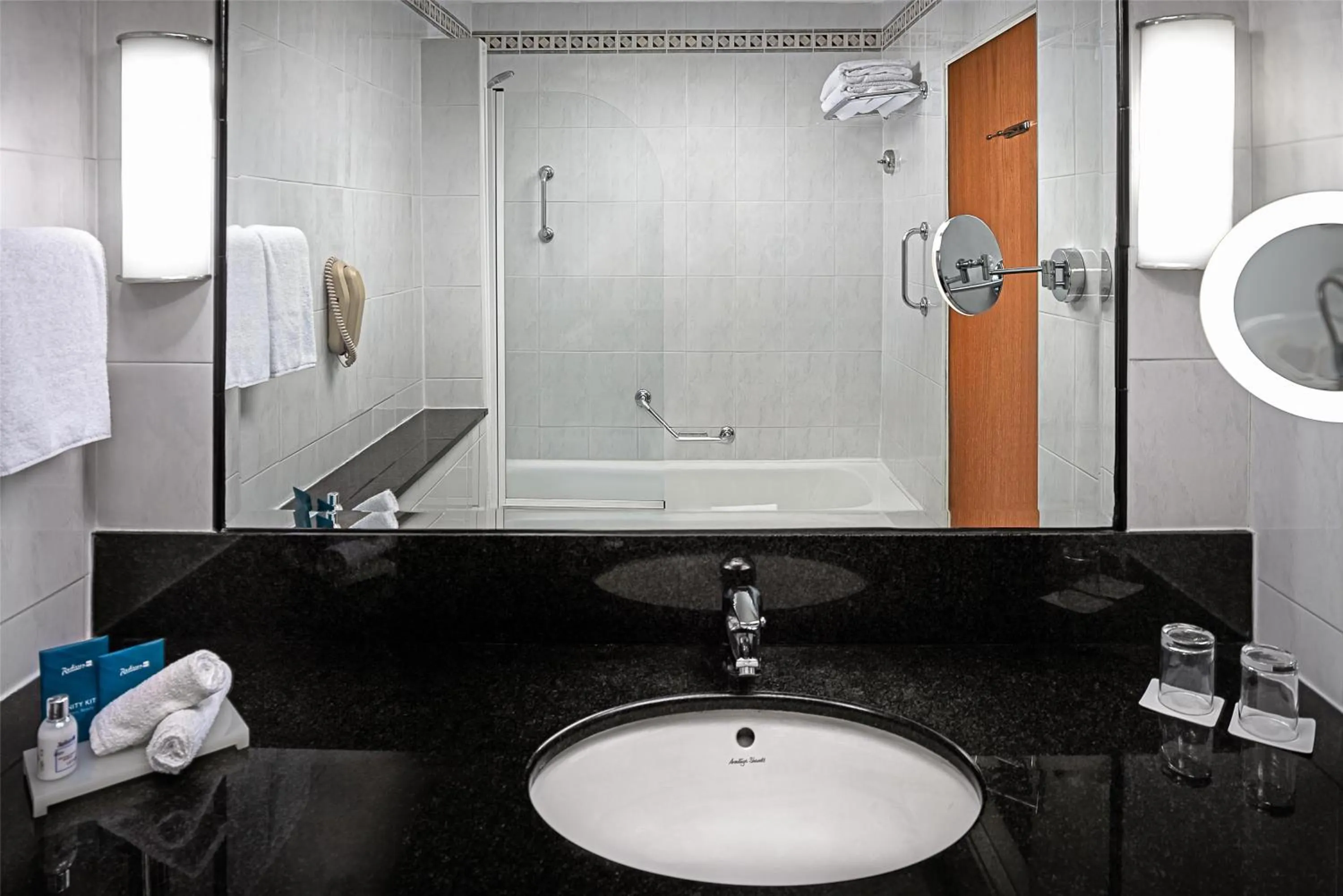 Bathroom in Radisson BLU Hotel and Spa, Limerick