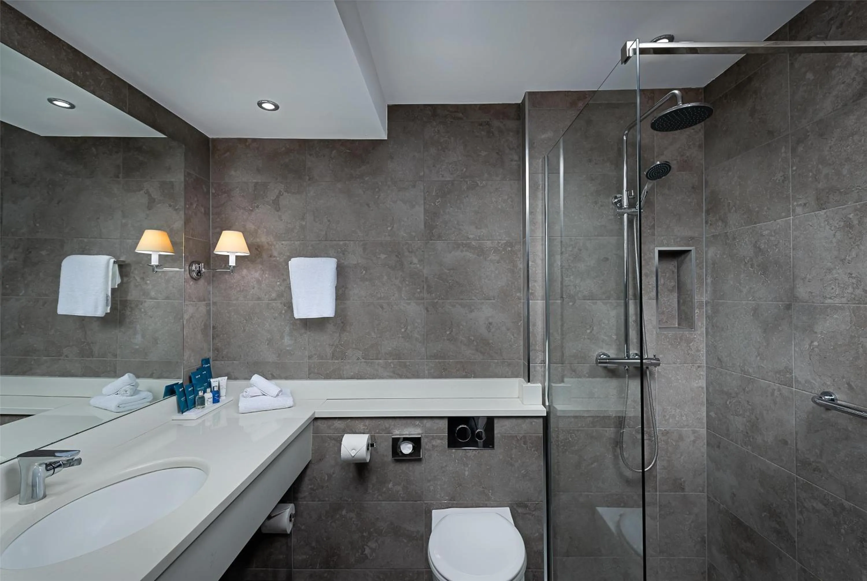 Bathroom in Radisson BLU Hotel and Spa, Limerick