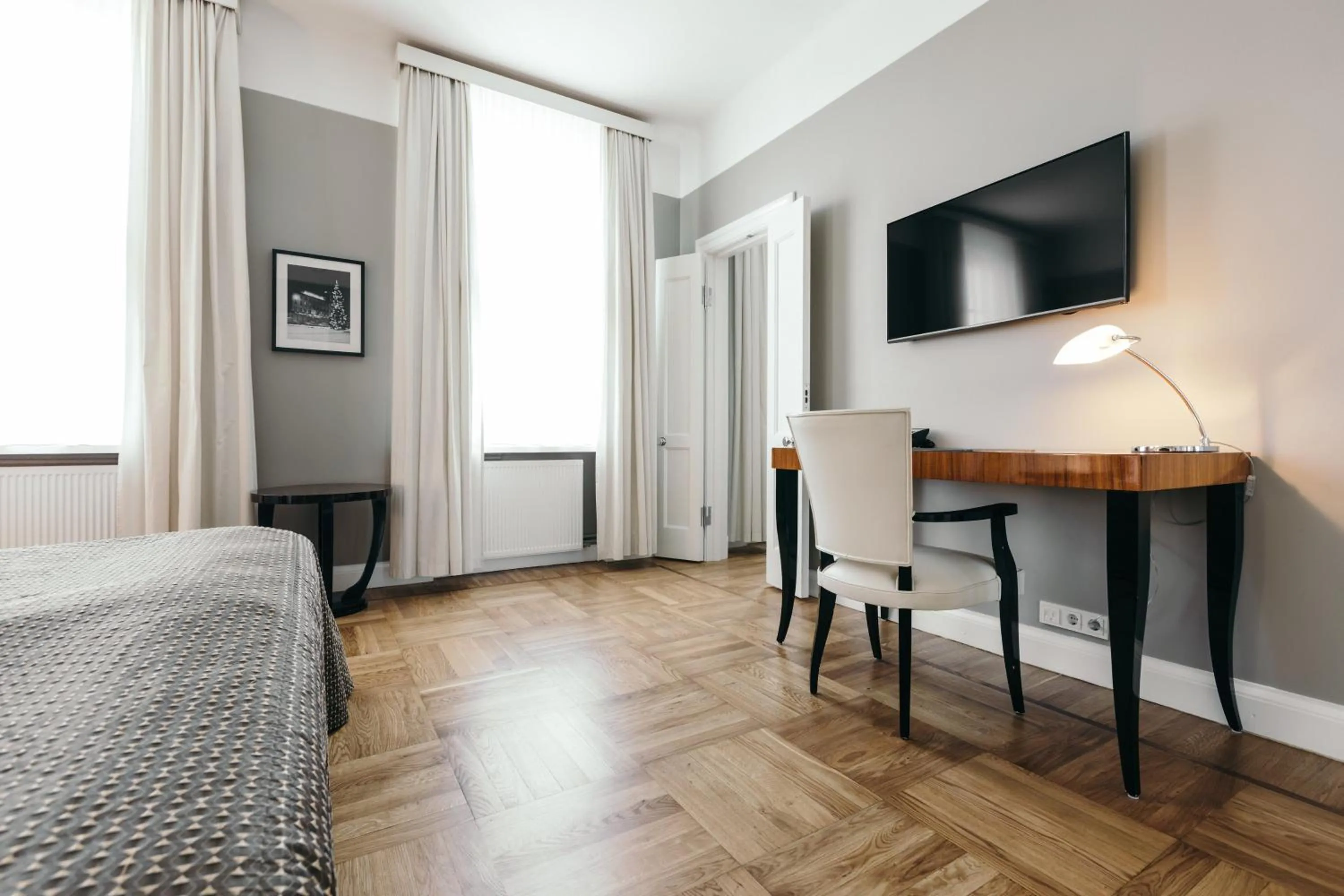 Bedroom, Bed in Hotel Borg by Keahotels