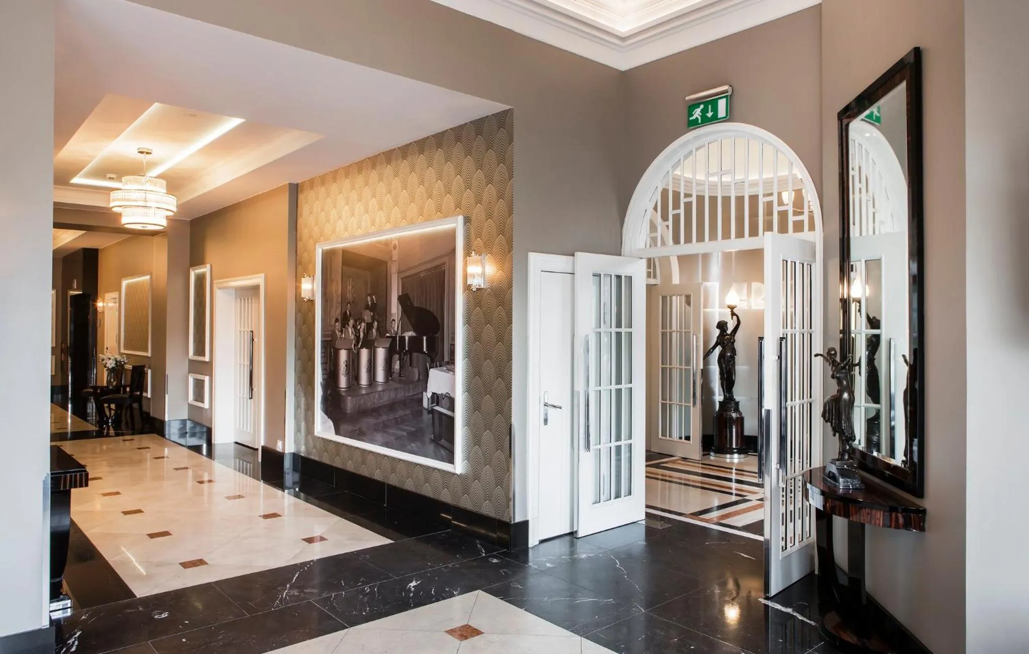 Decorative detail in Hotel Borg by Keahotels