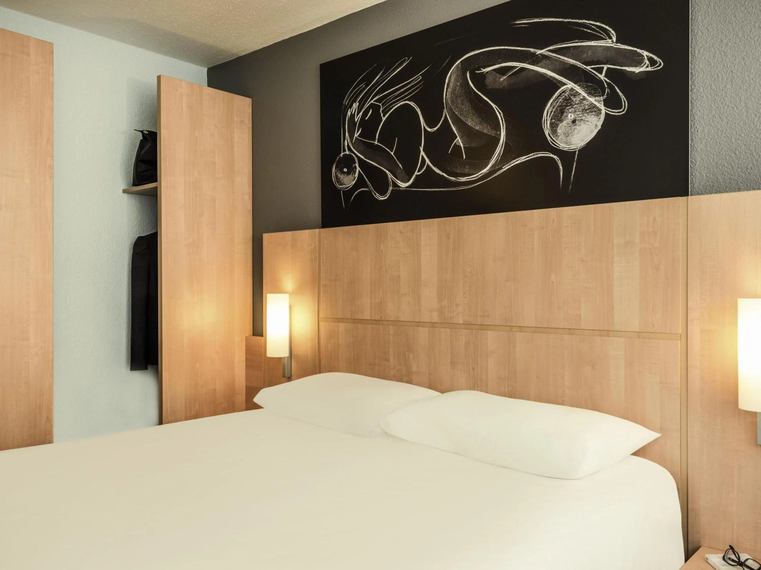 Bedroom, Bed in ibis Paris Italie Tolbiac