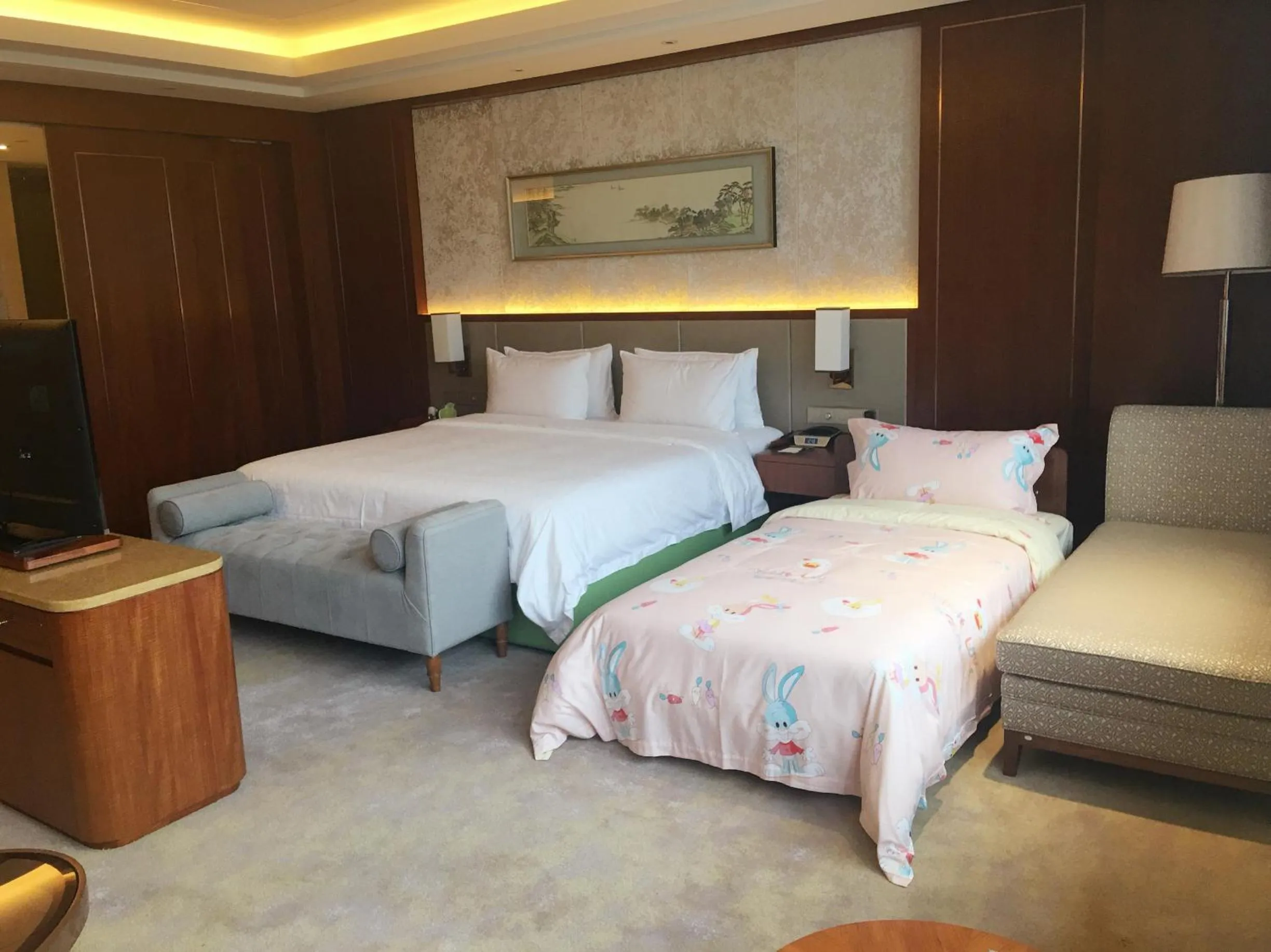 Bedroom in Jinling Shihu Garden Hotel