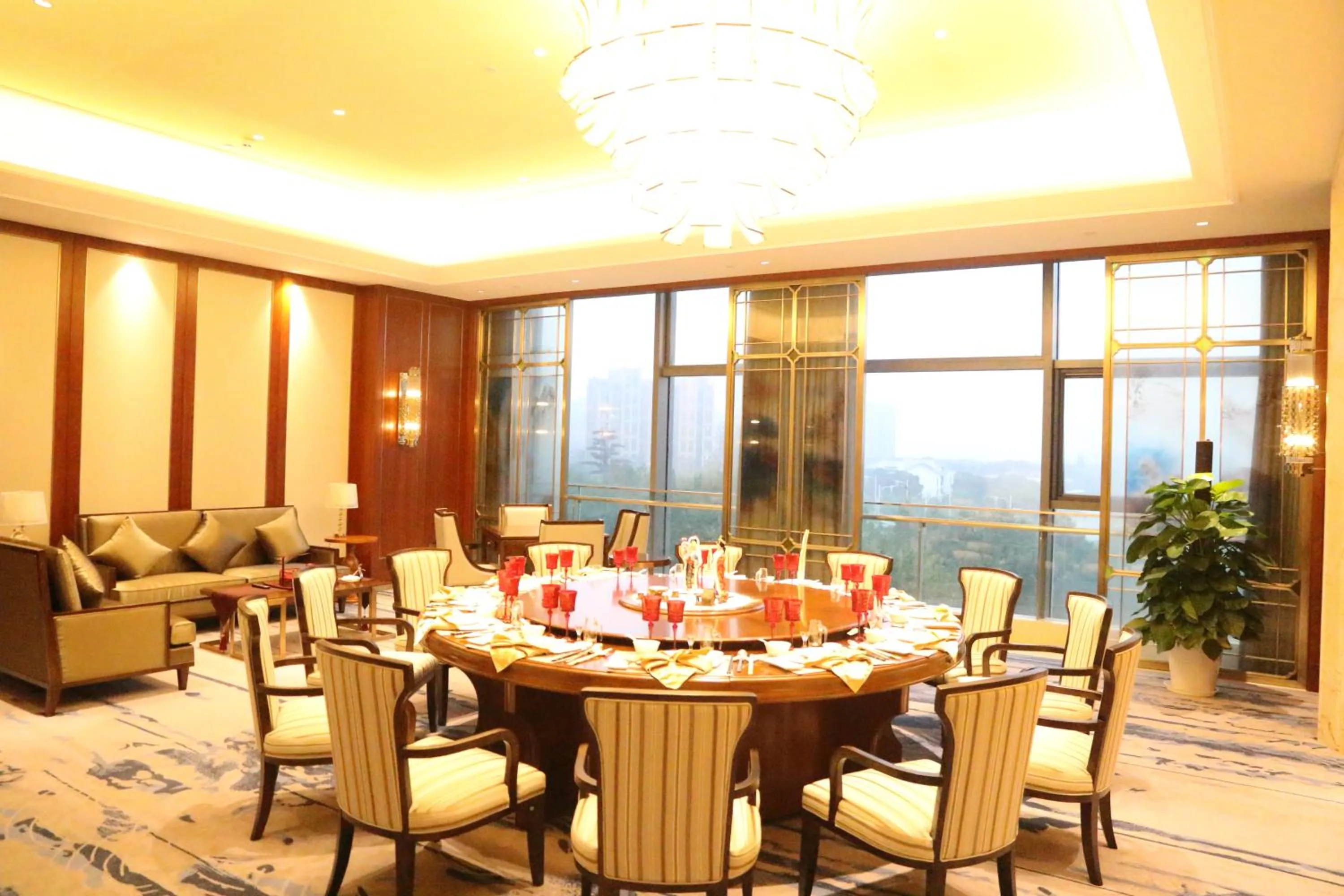 Restaurant/places to eat in Jinling Shihu Garden Hotel