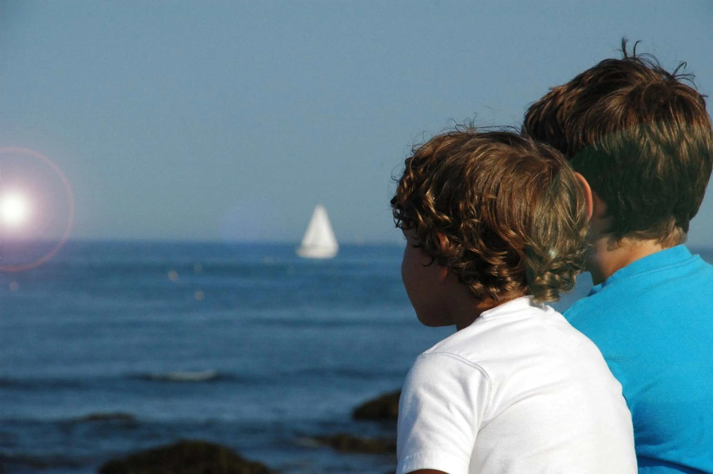 Sunset in Lamies Inn & The Old Salt Tavern