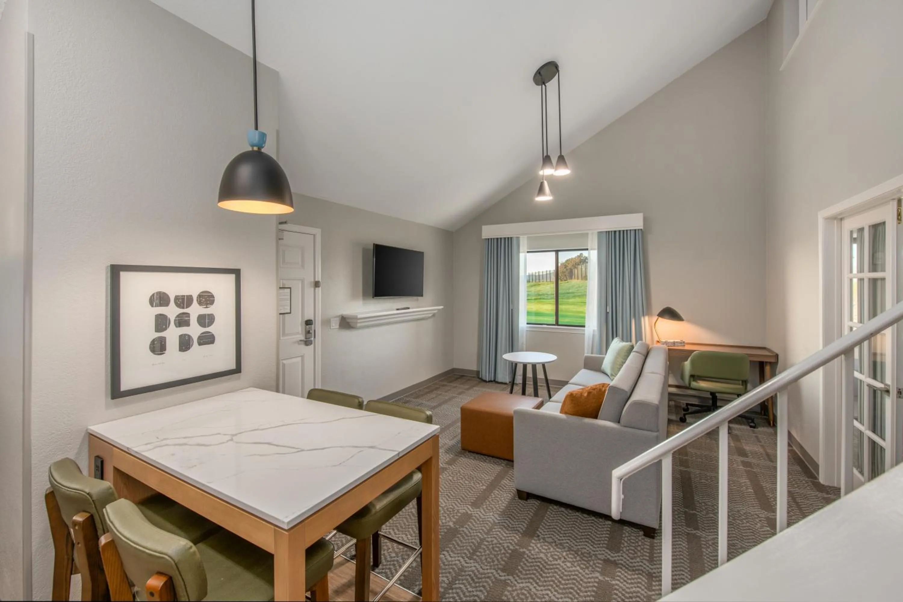 TV and multimedia in Staybridge Suites Oxnard - River Ridge by IHG