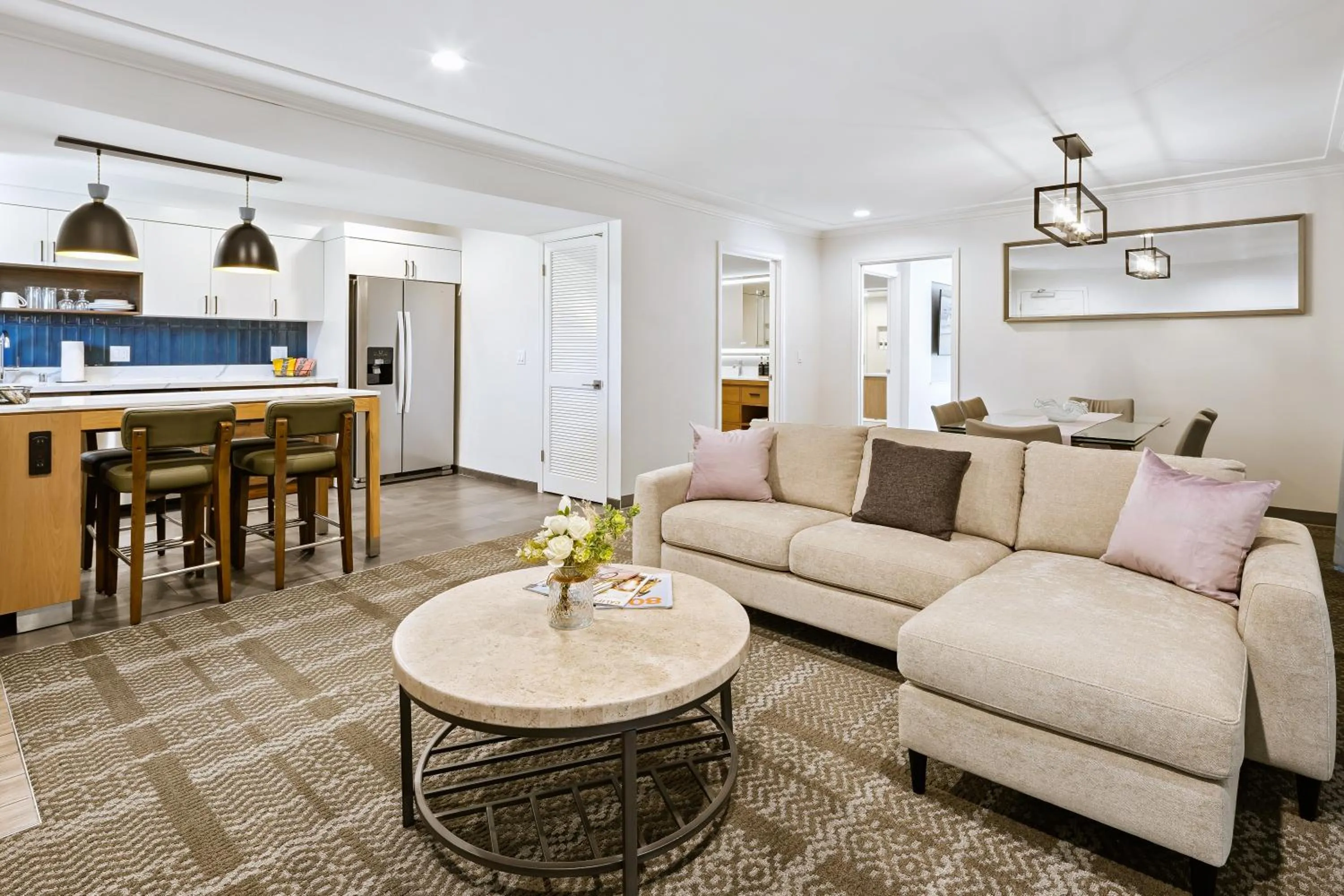 Living room in Staybridge Suites Oxnard - River Ridge by IHG