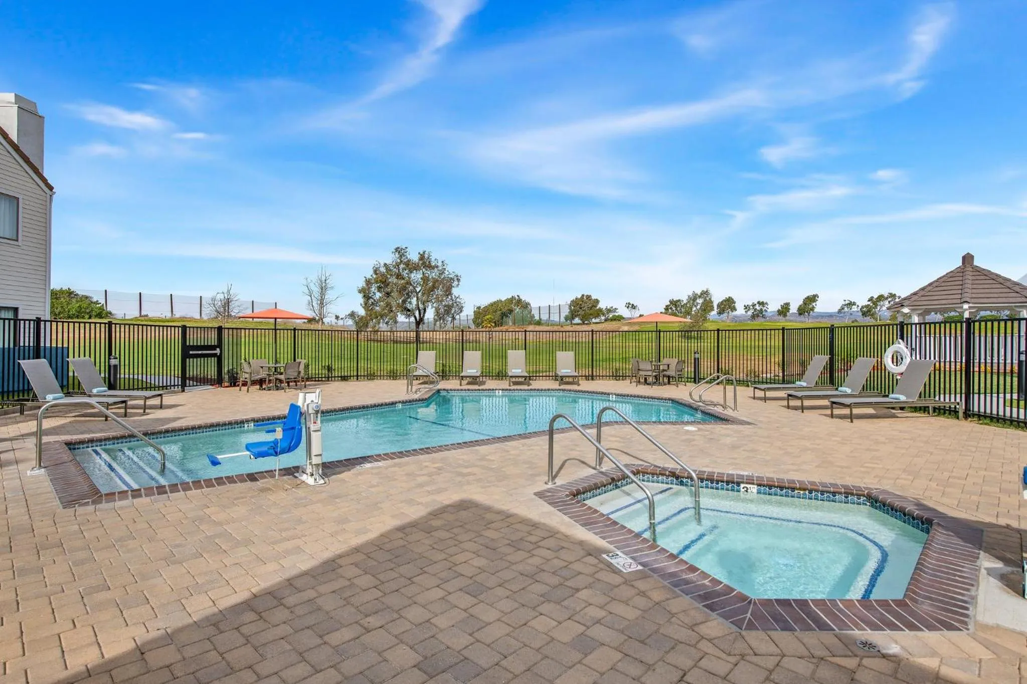 Swimming pool in Staybridge Suites Oxnard - River Ridge by IHG