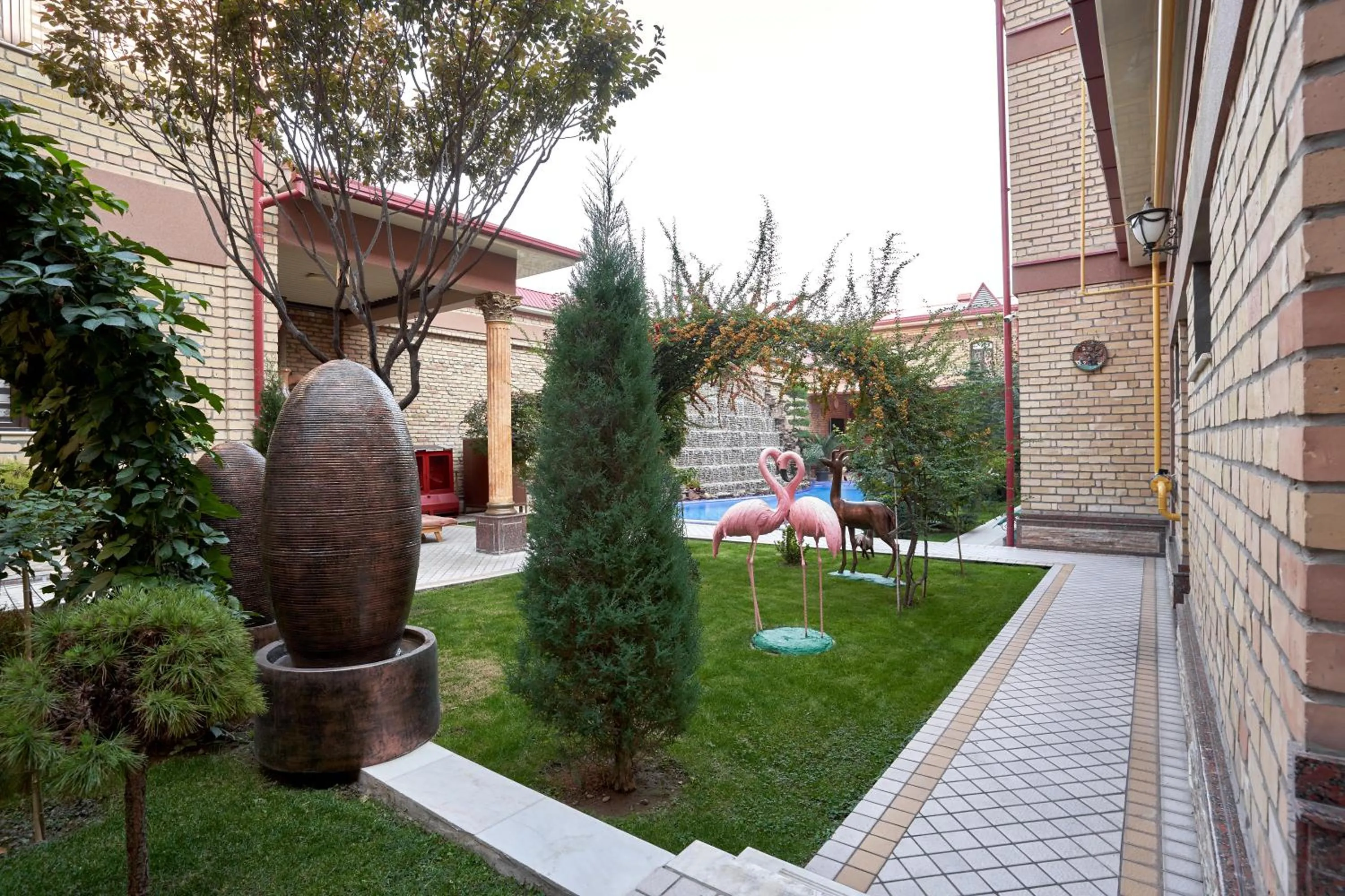 Property building in Rakat Plaza