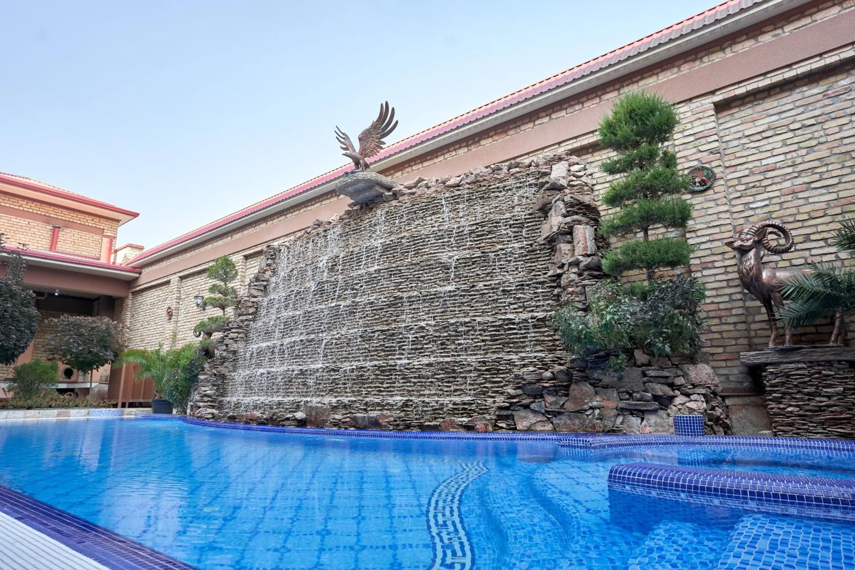 Property building in Rakat Plaza