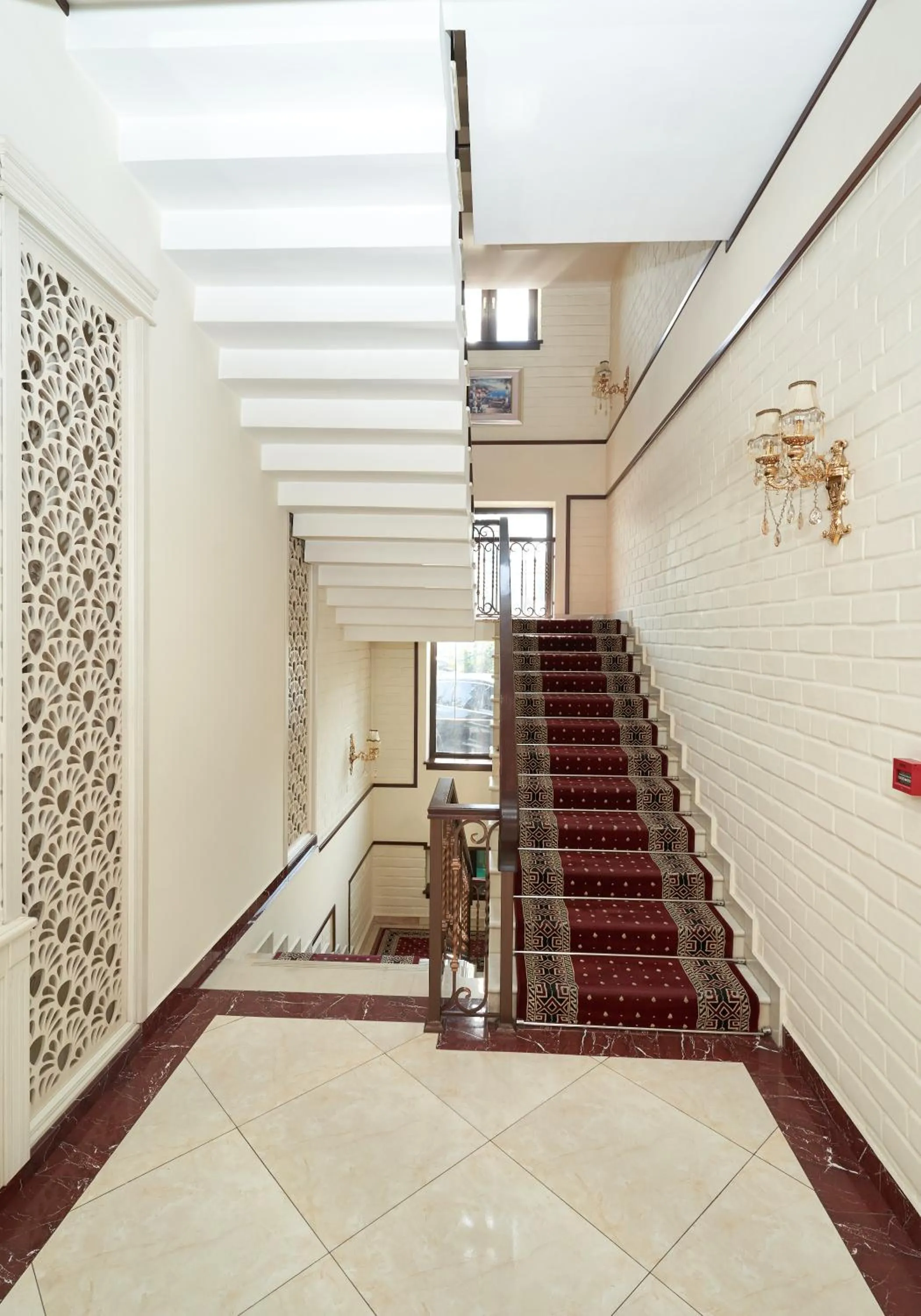 Area and facilities in Rakat Plaza