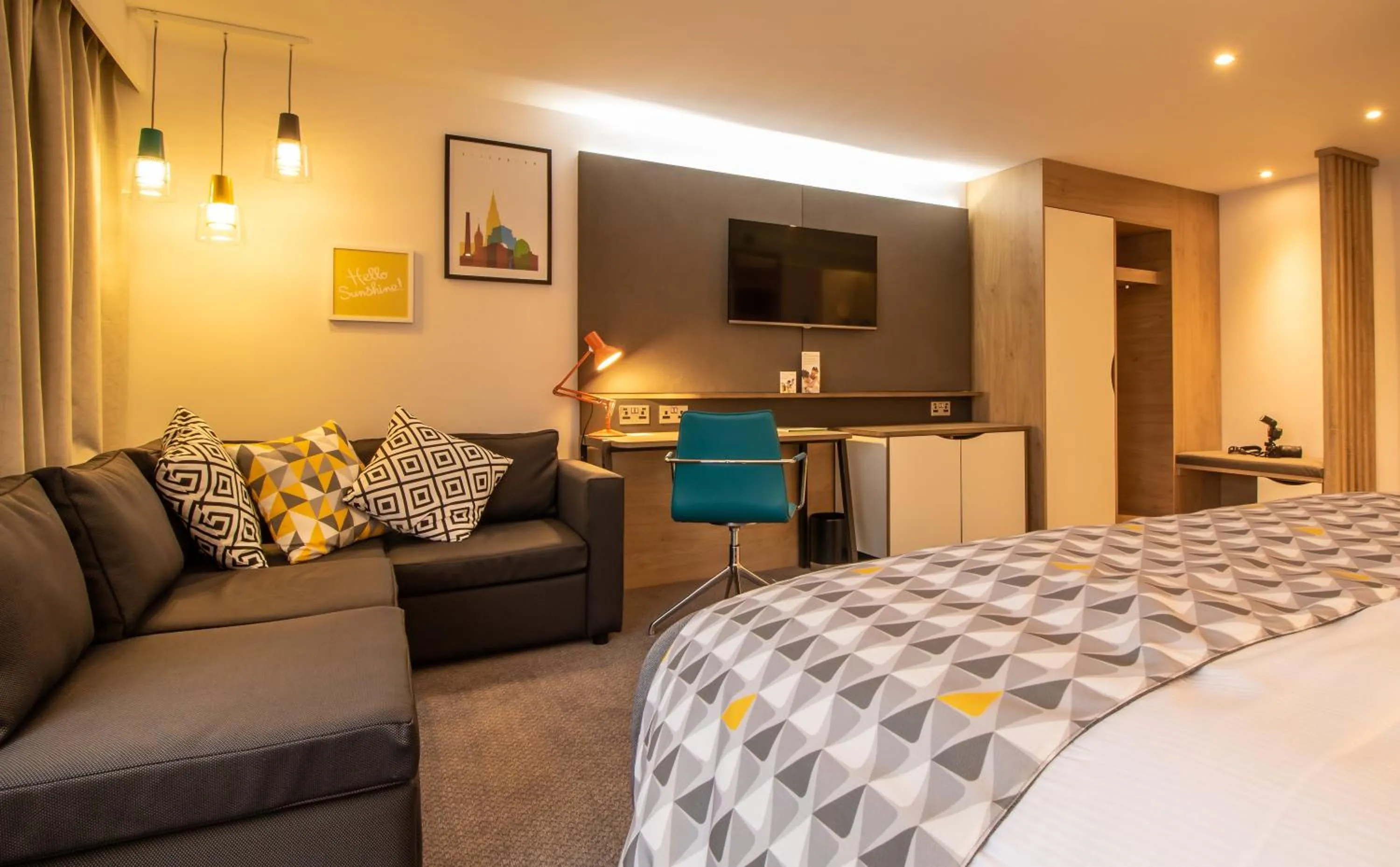 Photo of the whole room, Bed in Holiday Inn - Leicester - Wigston by IHG