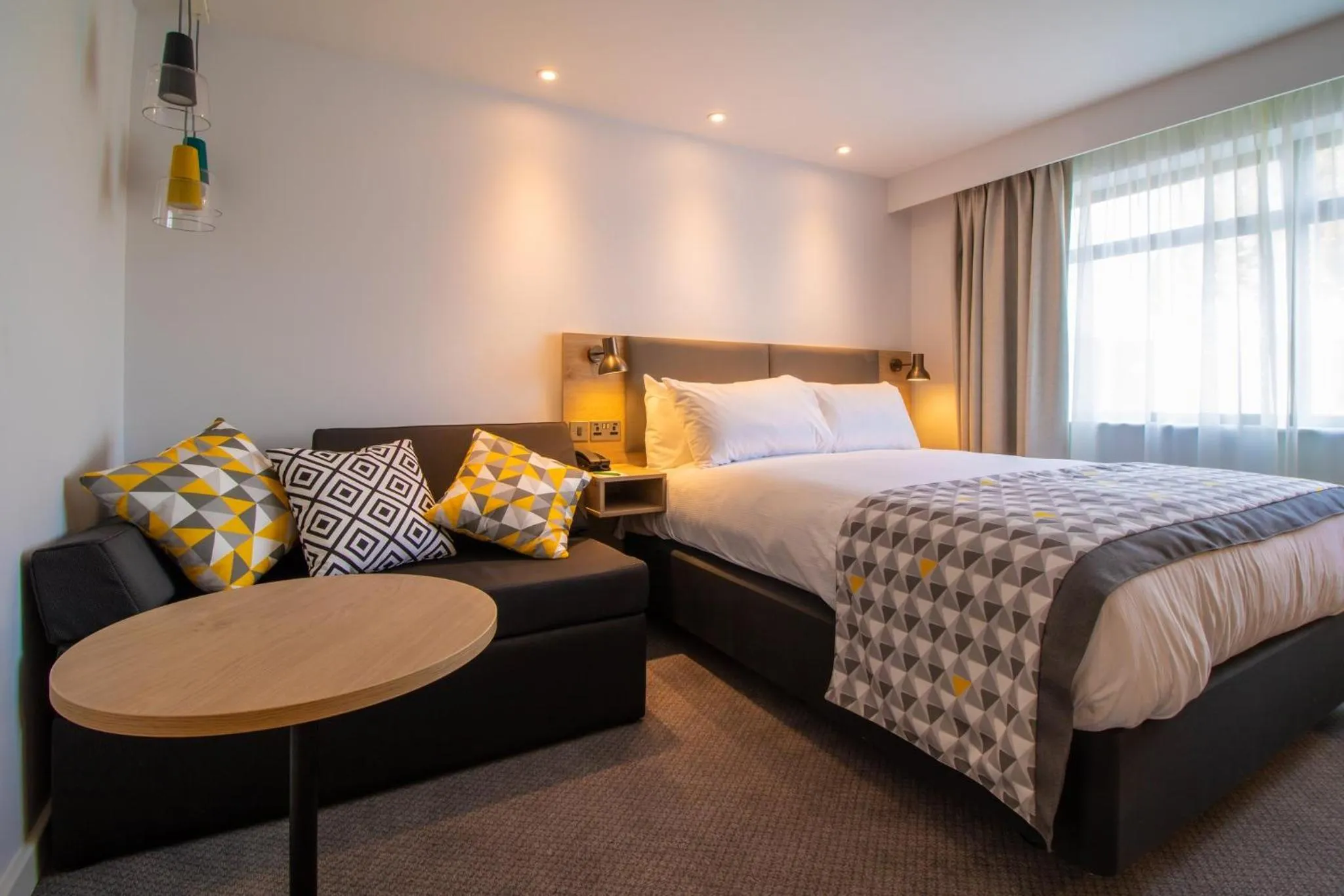 Photo of the whole room, Bed in Holiday Inn - Leicester - Wigston by IHG