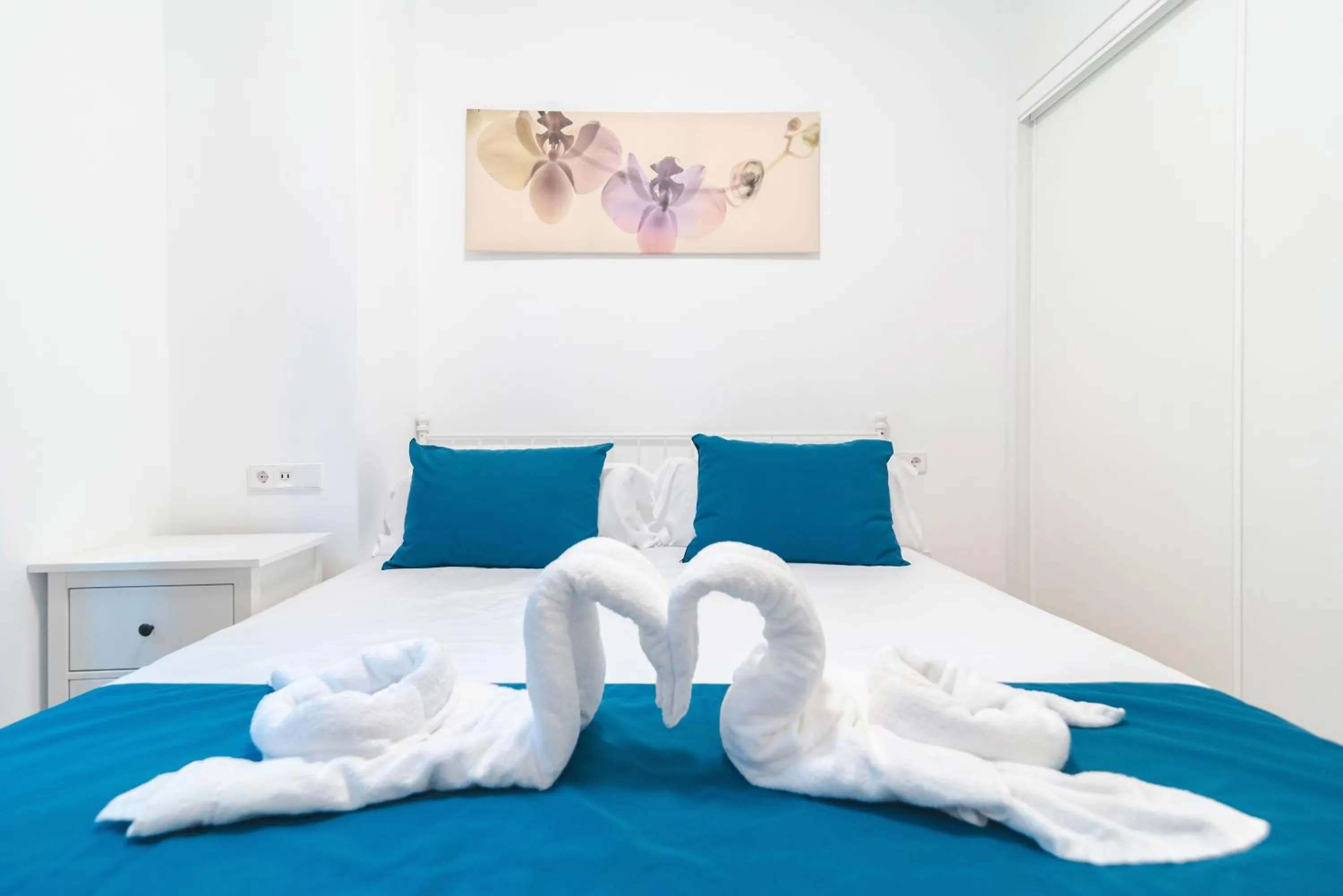 Bed in Borne Suites - Turismo de Interior