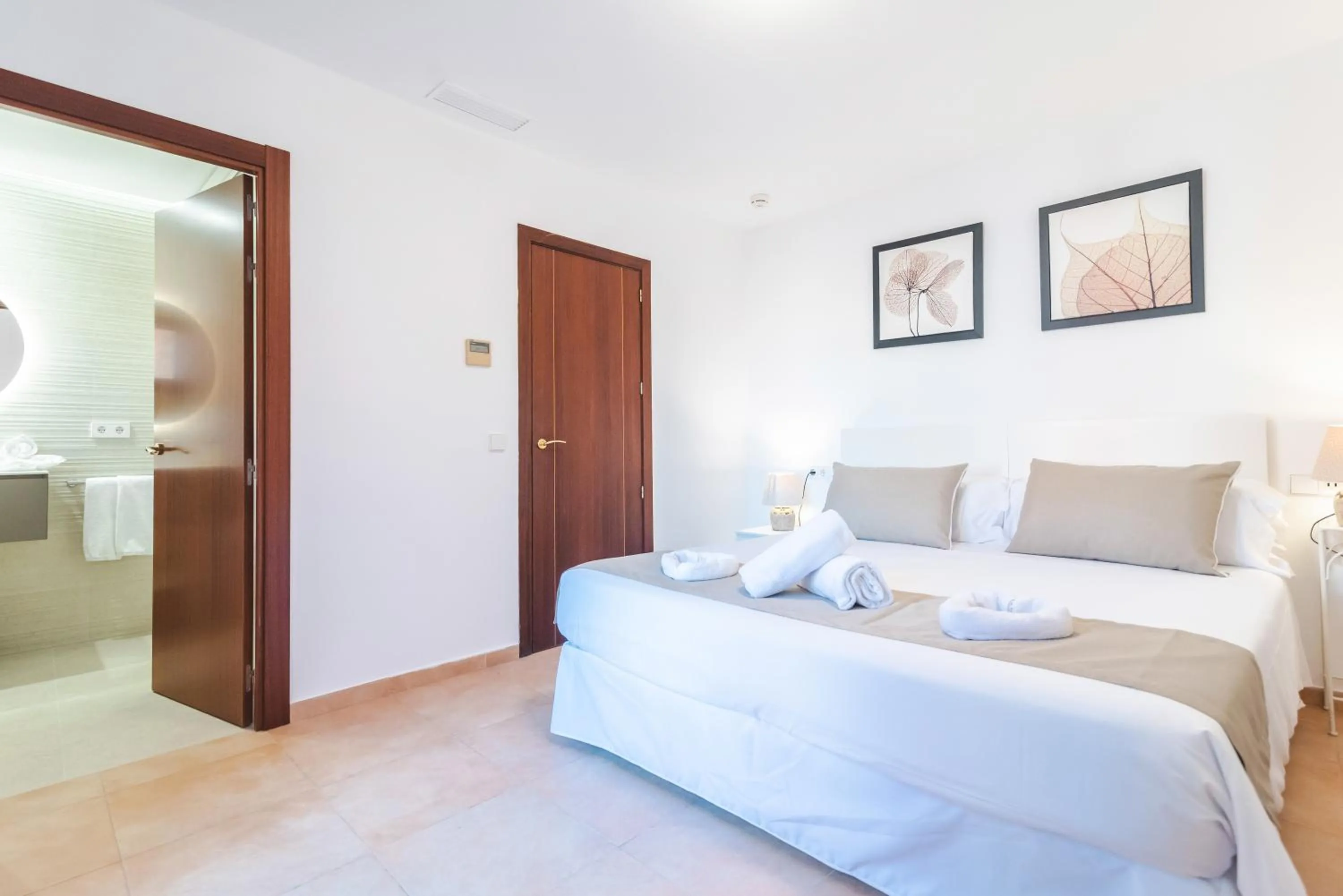 Bed in Borne Suites - Turismo de Interior