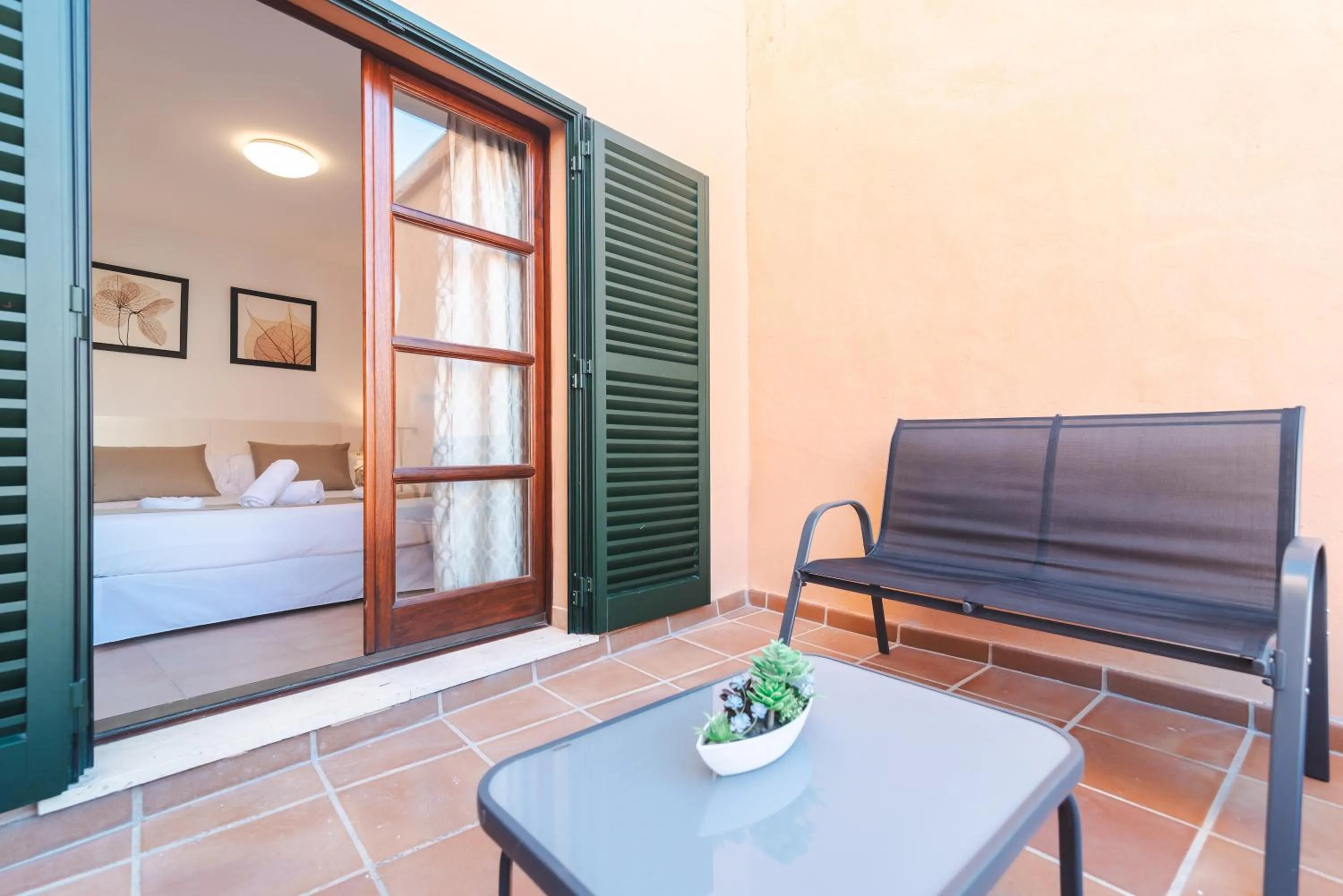 Bed in Borne Suites - Turismo de Interior