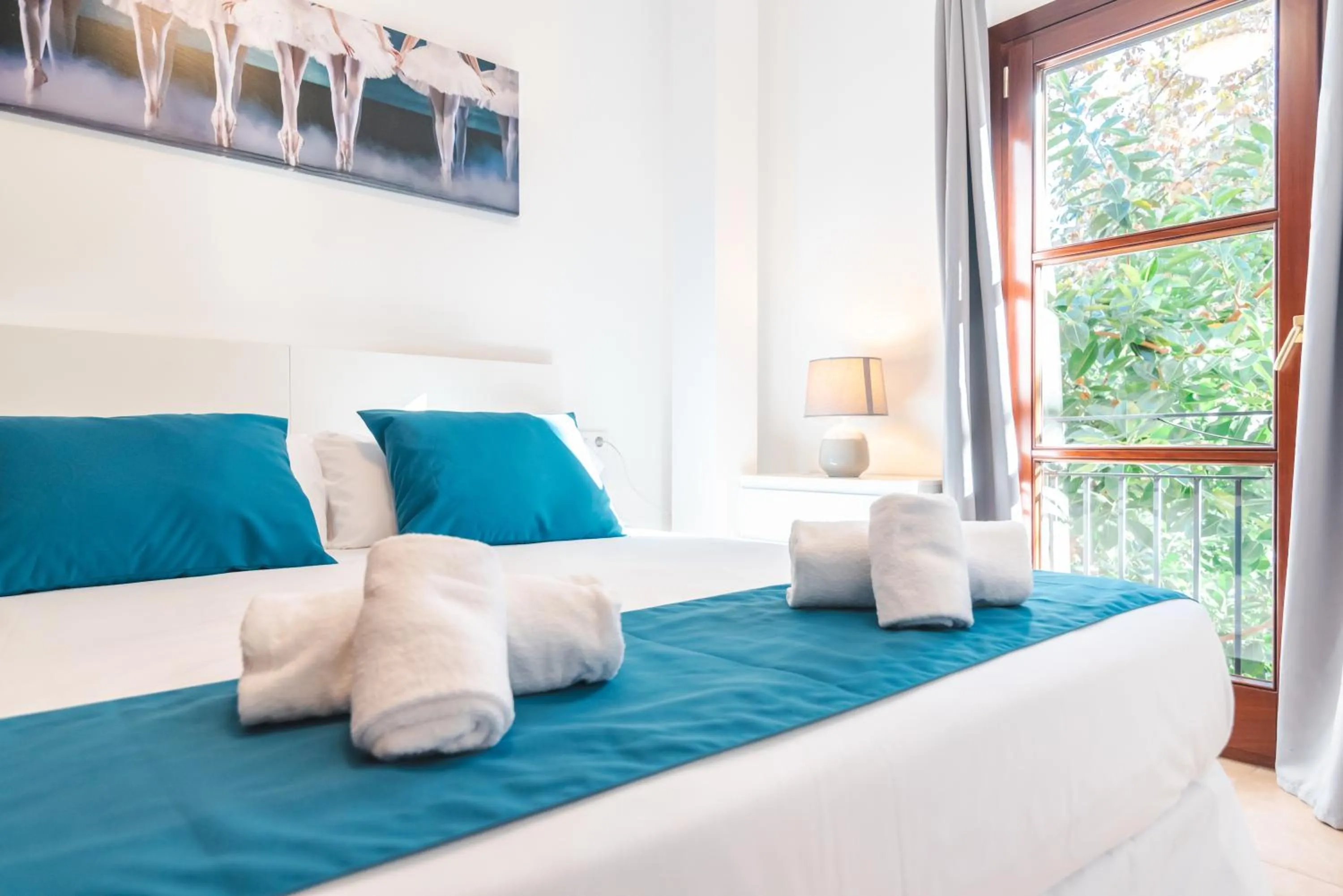 Bed in Borne Suites - Turismo de Interior