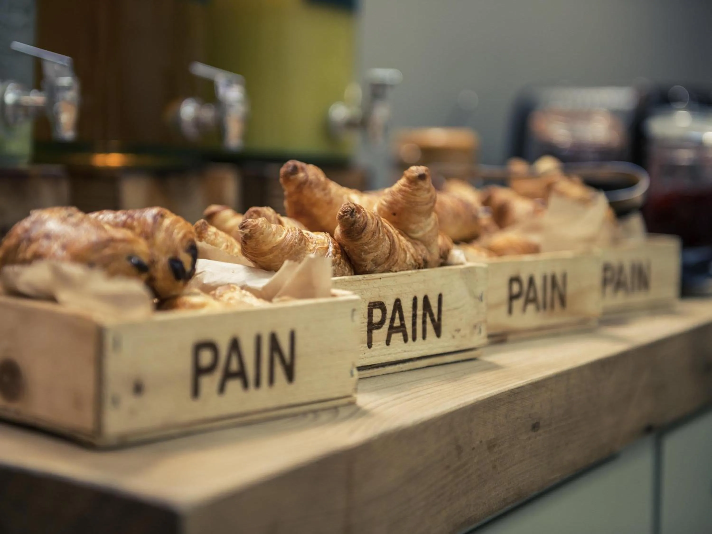 Breakfast in Mercure London Bridge