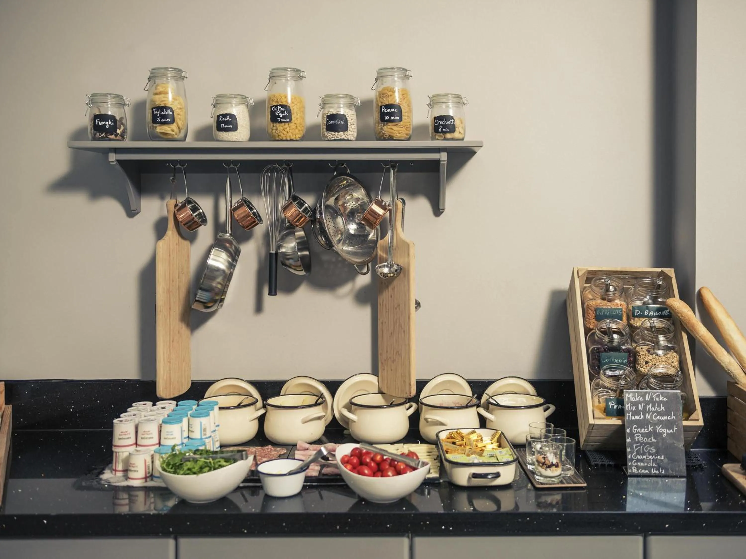 Breakfast in Mercure London Bridge