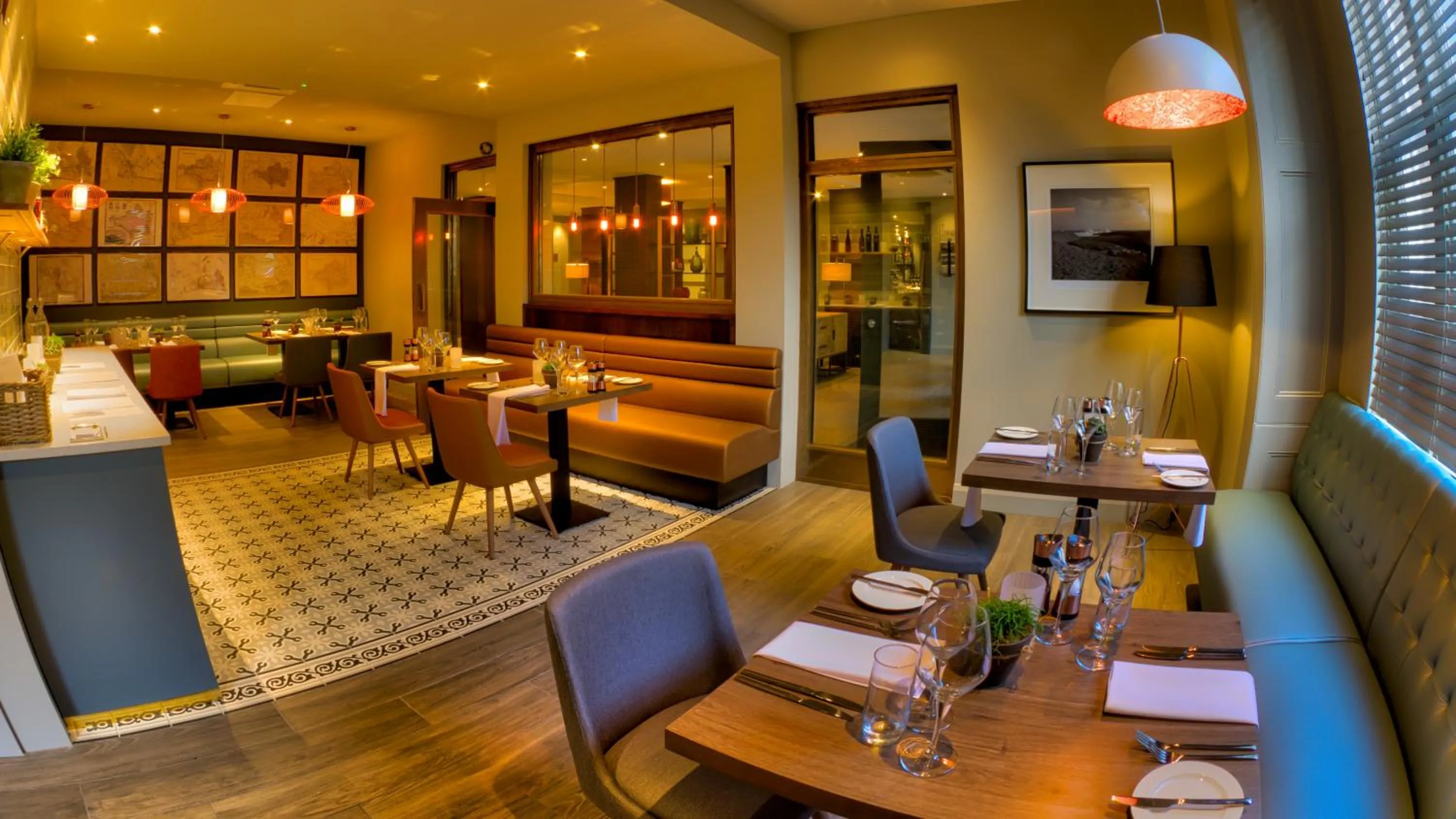 Restaurant/places to eat in The Orchid Hotel