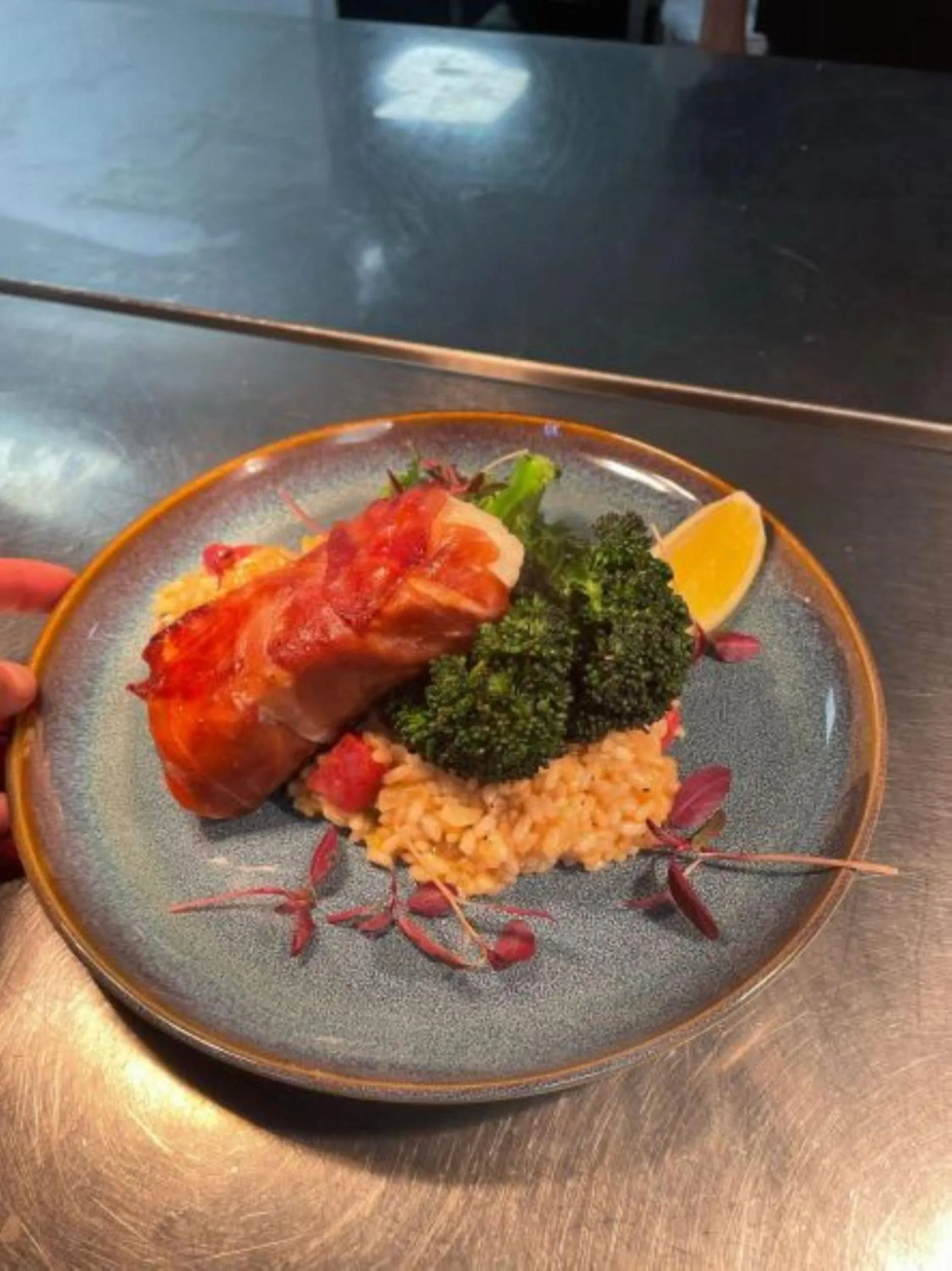 Restaurant/places to eat in The Orchid Hotel