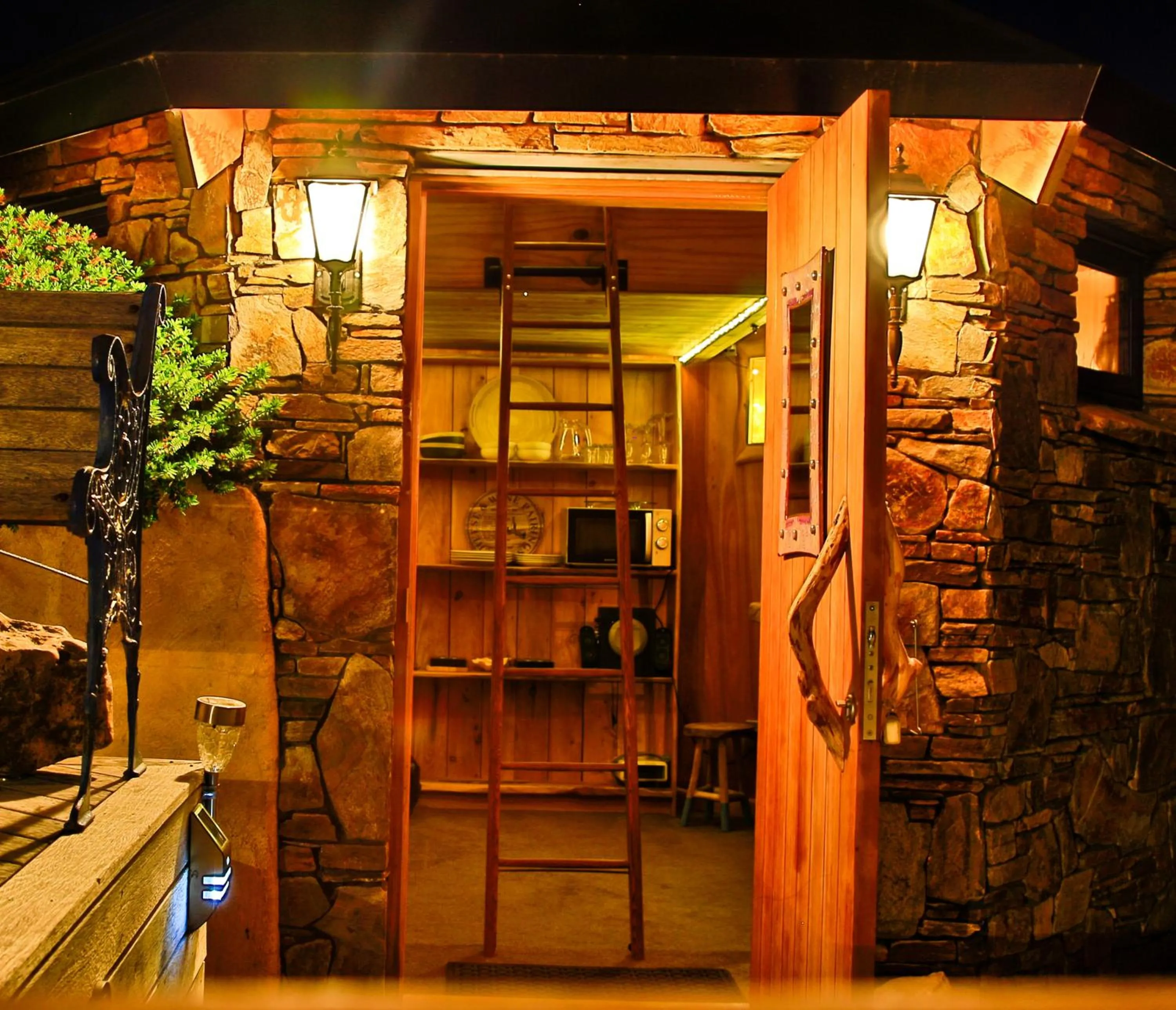 Facade/entrance in Tree House Lodge Bed & Breakfast