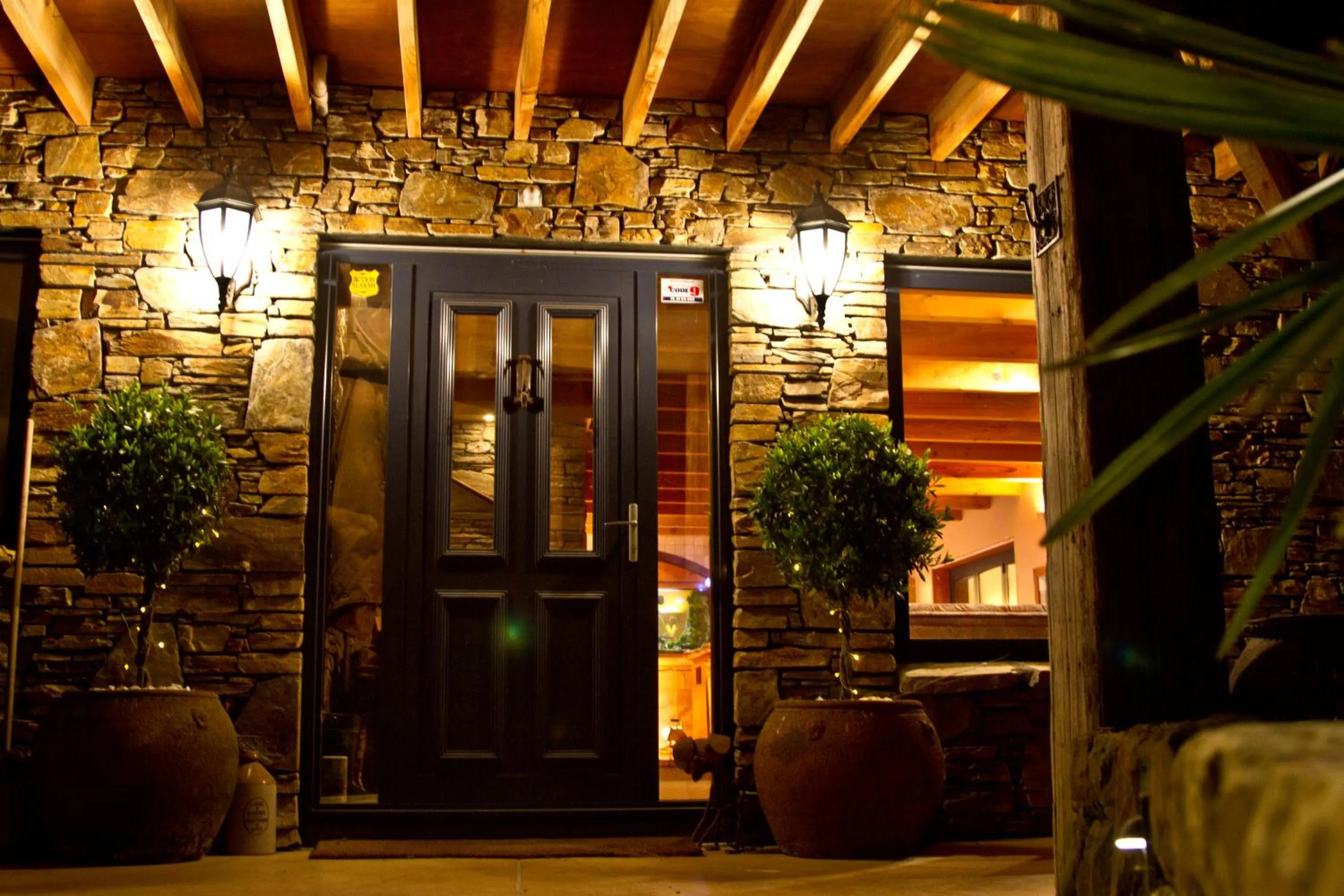Facade/entrance in Tree House Lodge Bed & Breakfast