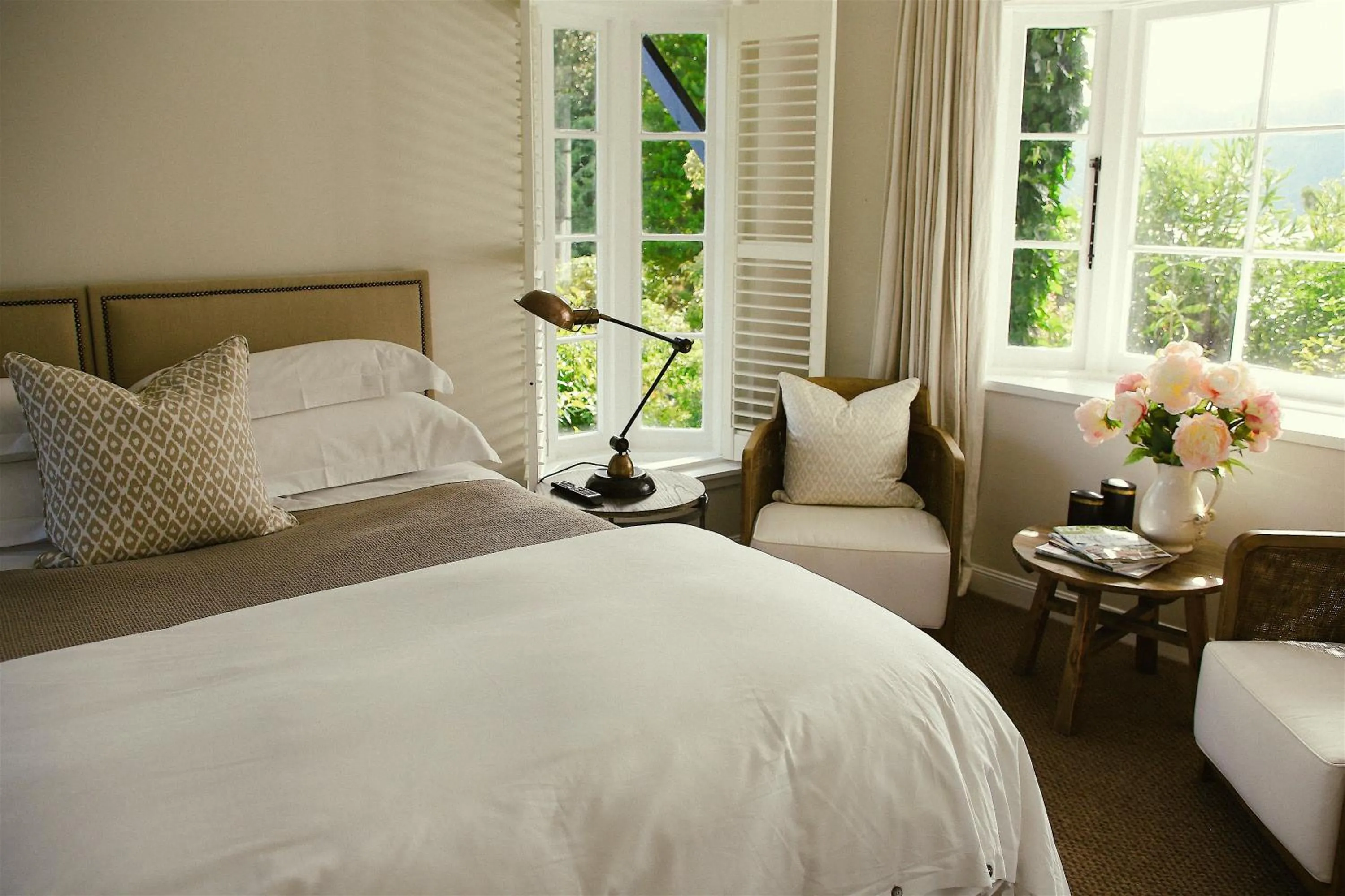 Bed in Ngamihi Lodge