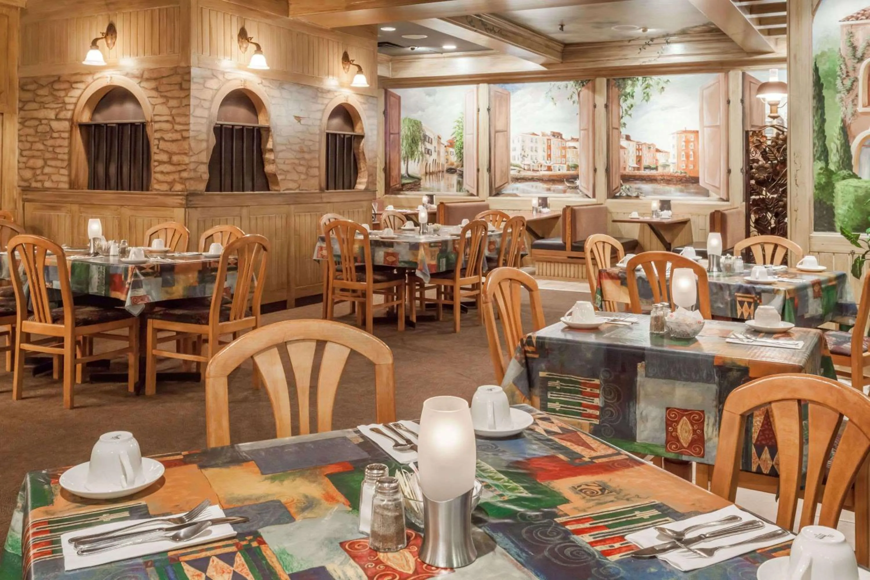 Restaurant/places to eat in Ramada by Wyndham Fredericton