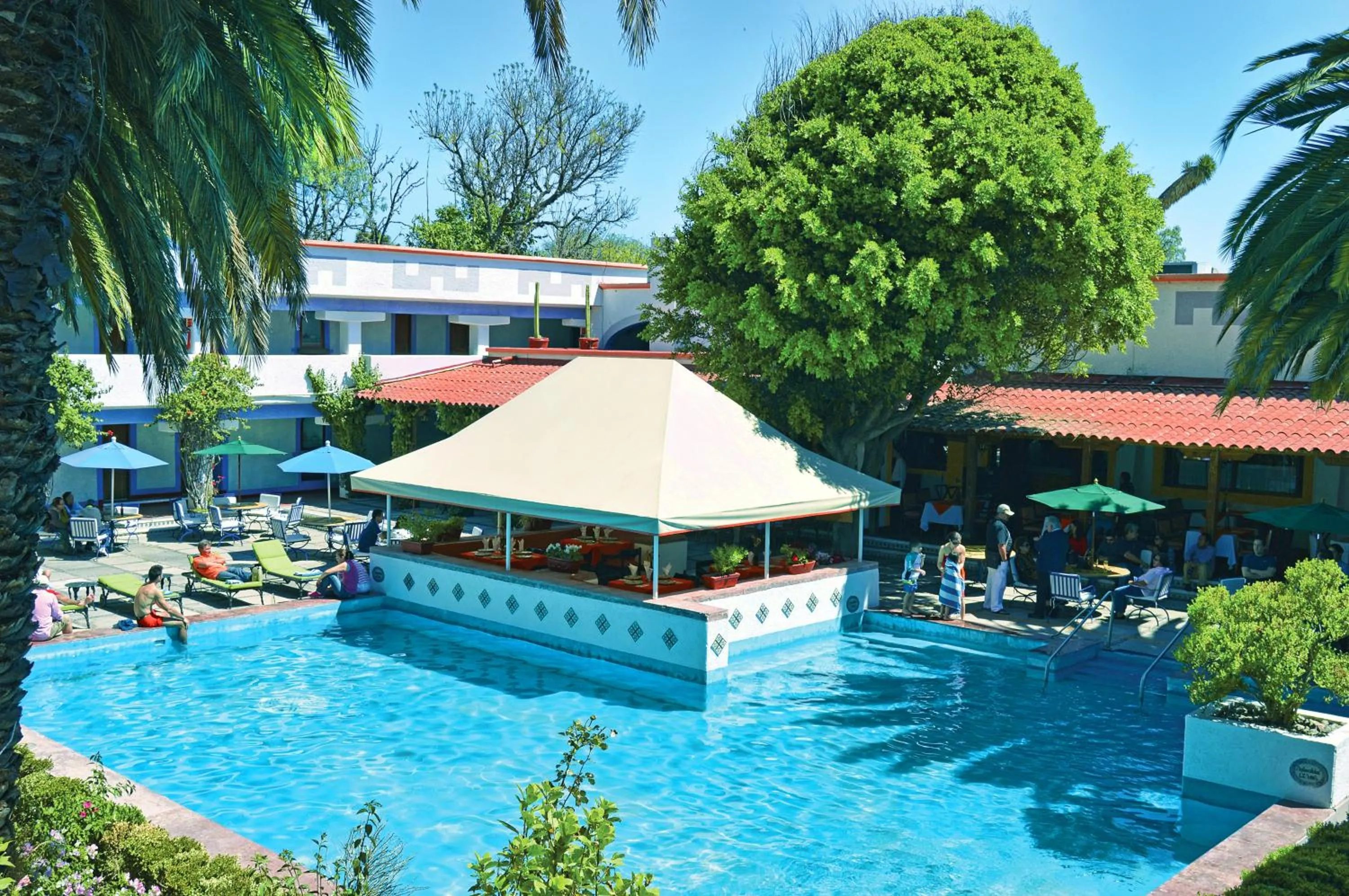 Swimming pool in Villas Arqueologicas Teotihuacan
