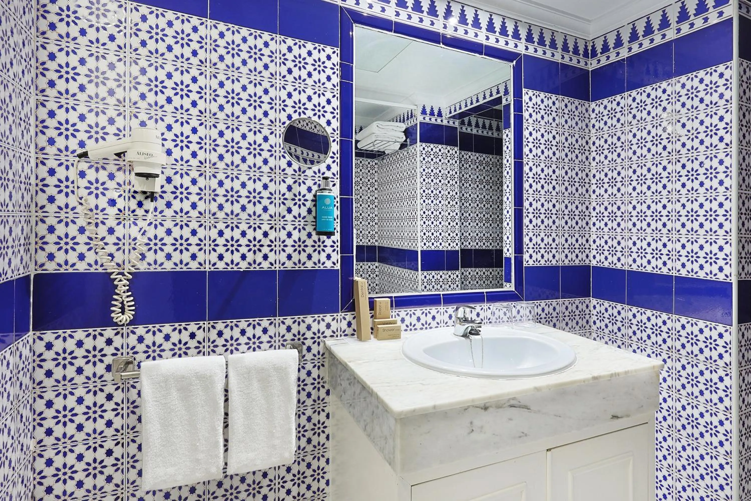 Bathroom in AluaSun Costa Park