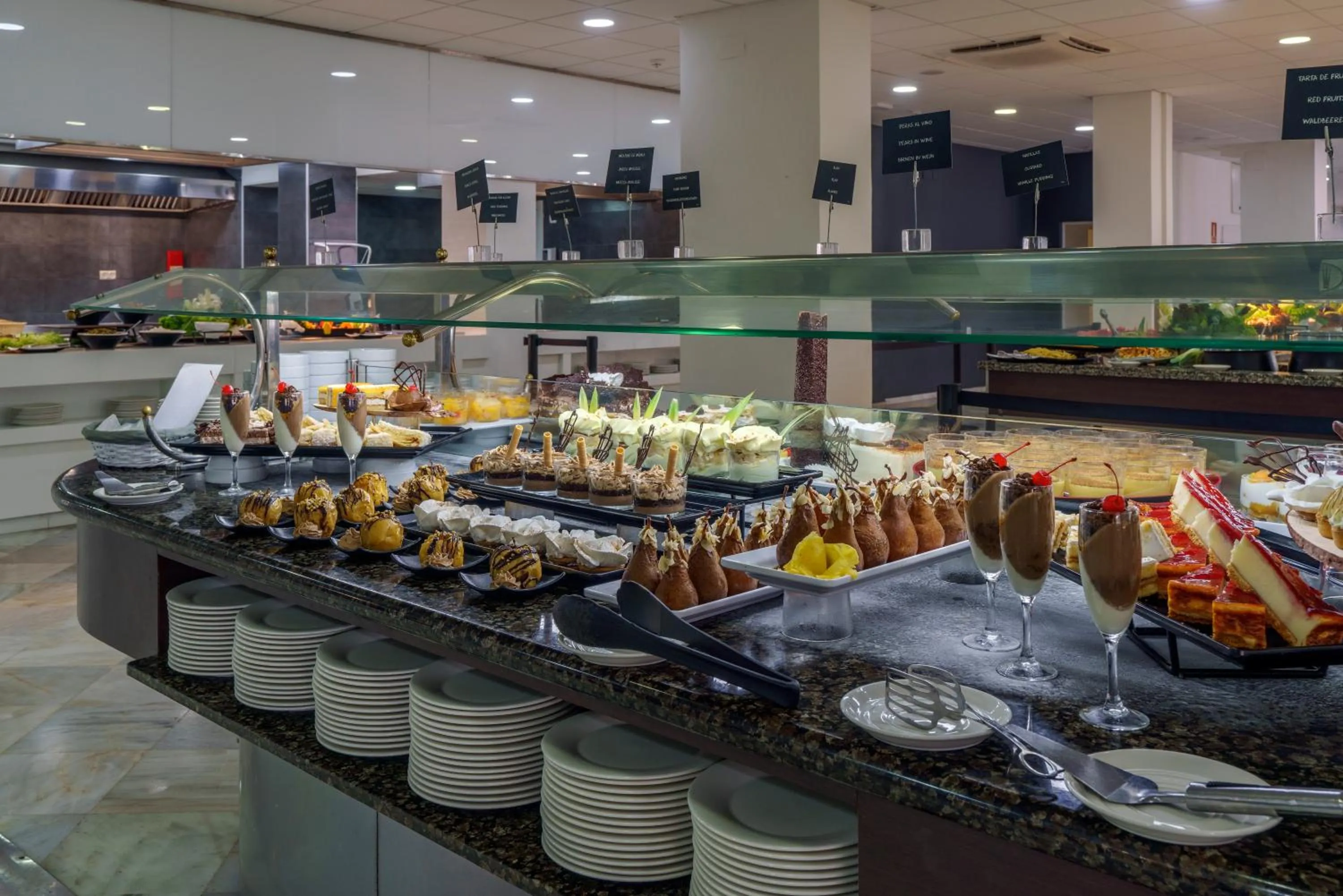 Restaurant/places to eat in AluaSun Costa Park