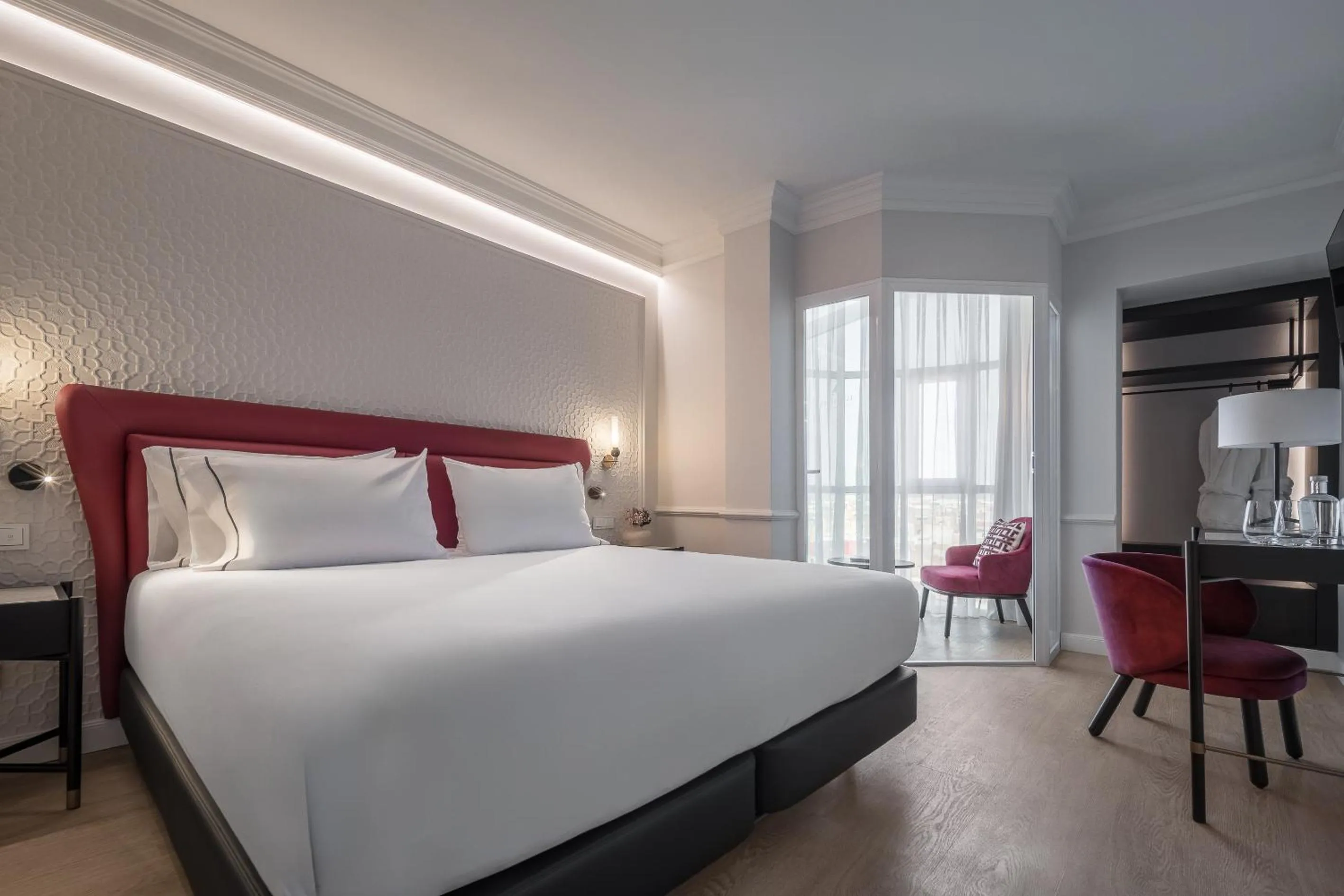 Bed in Eurostars San Antón