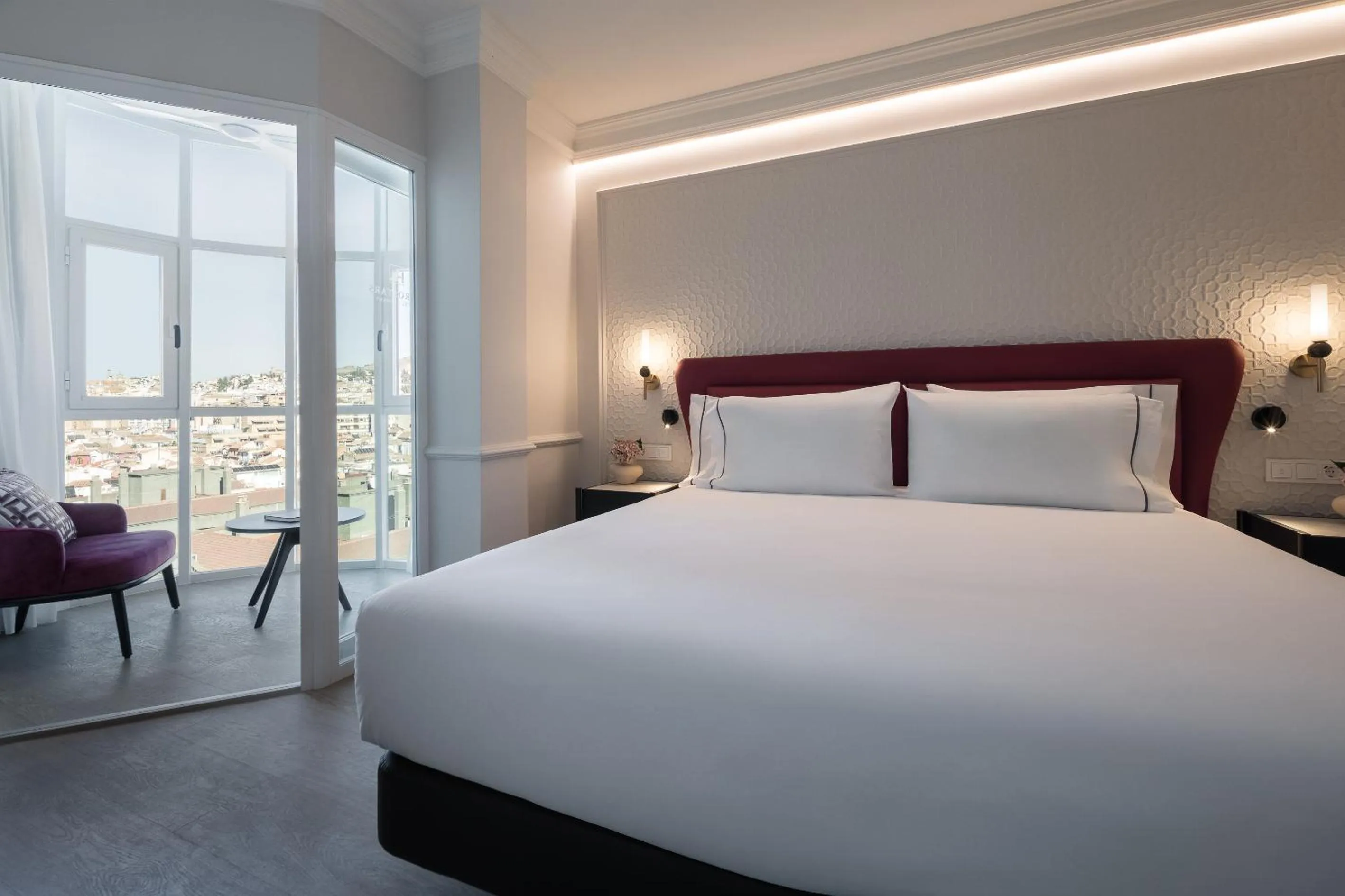 City view, Bed in Eurostars San Antón