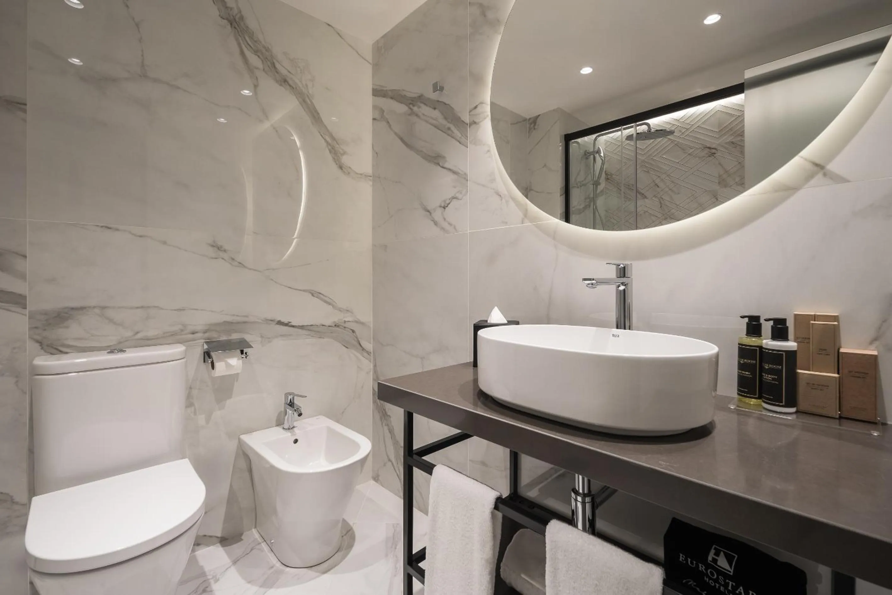 Bathroom in Eurostars San Antón