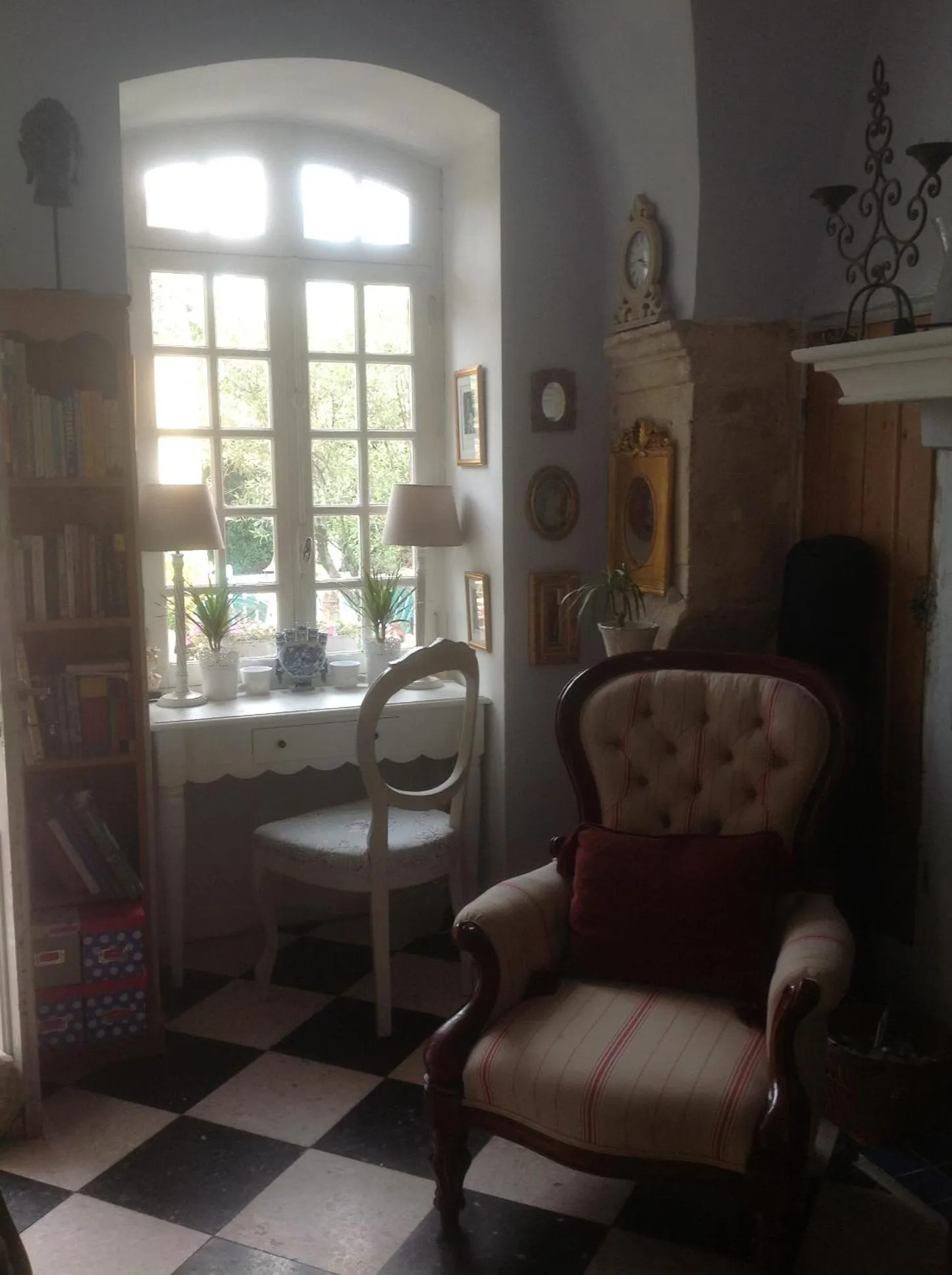 Living room in Le petit Figuier