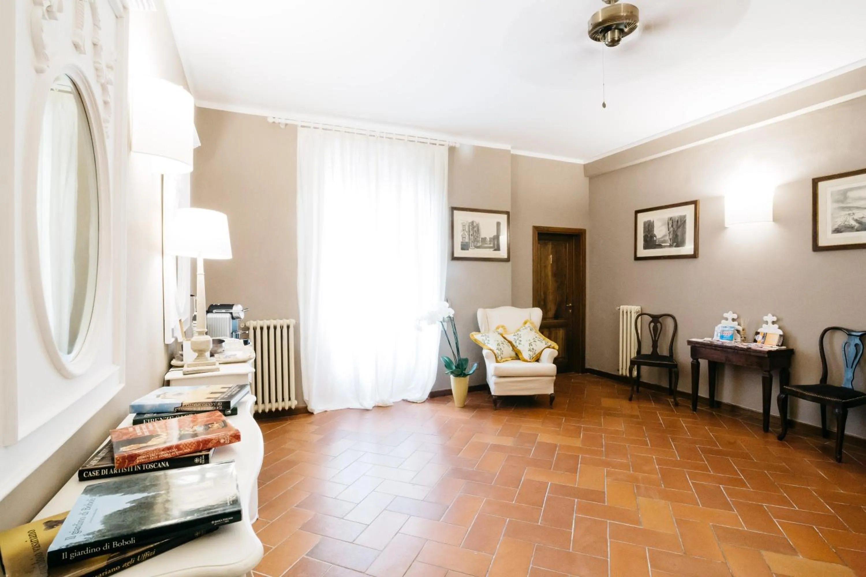 Living room in Residenza Ognissanti