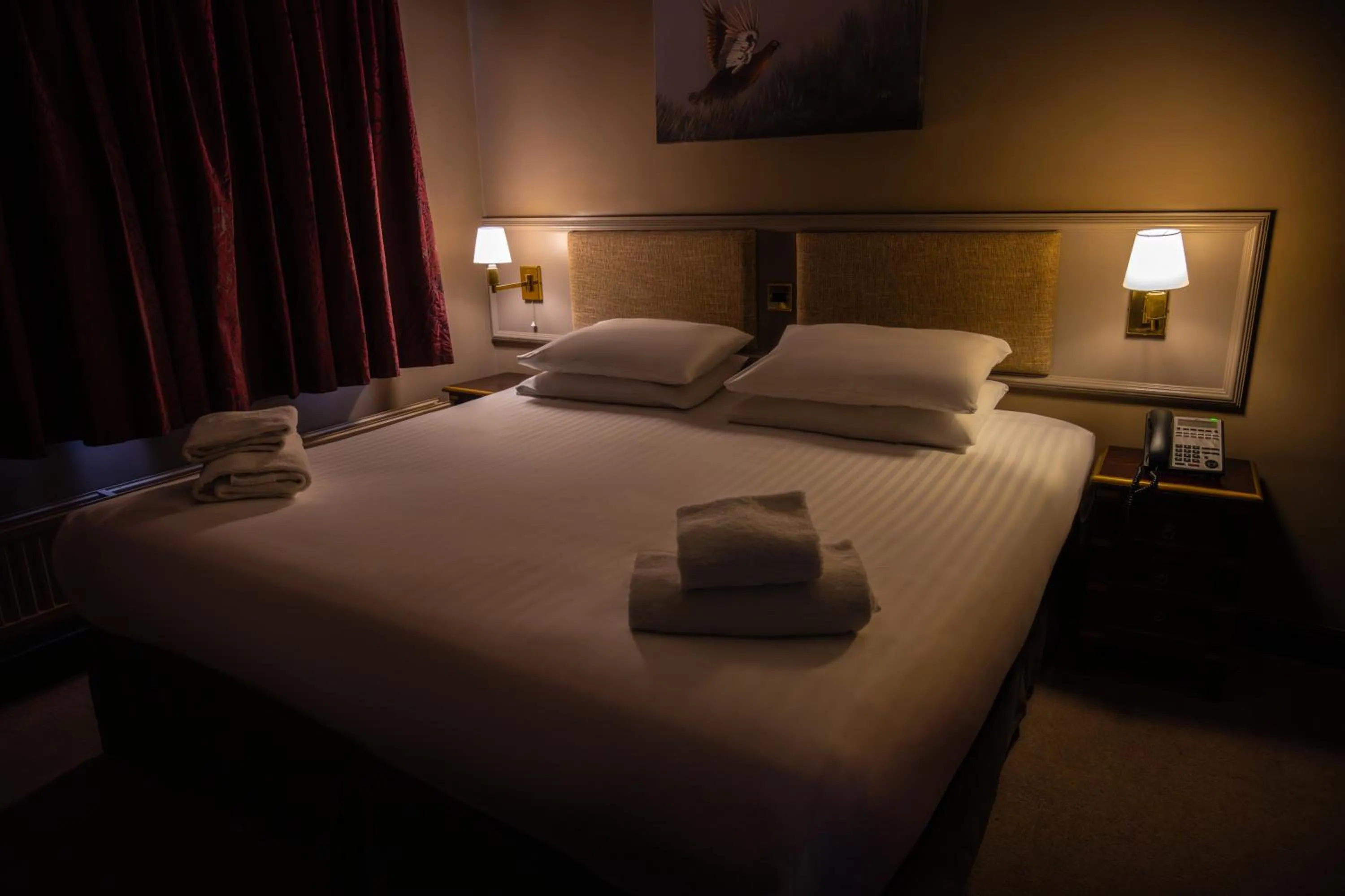 Bed in Pennine Manor Hotel