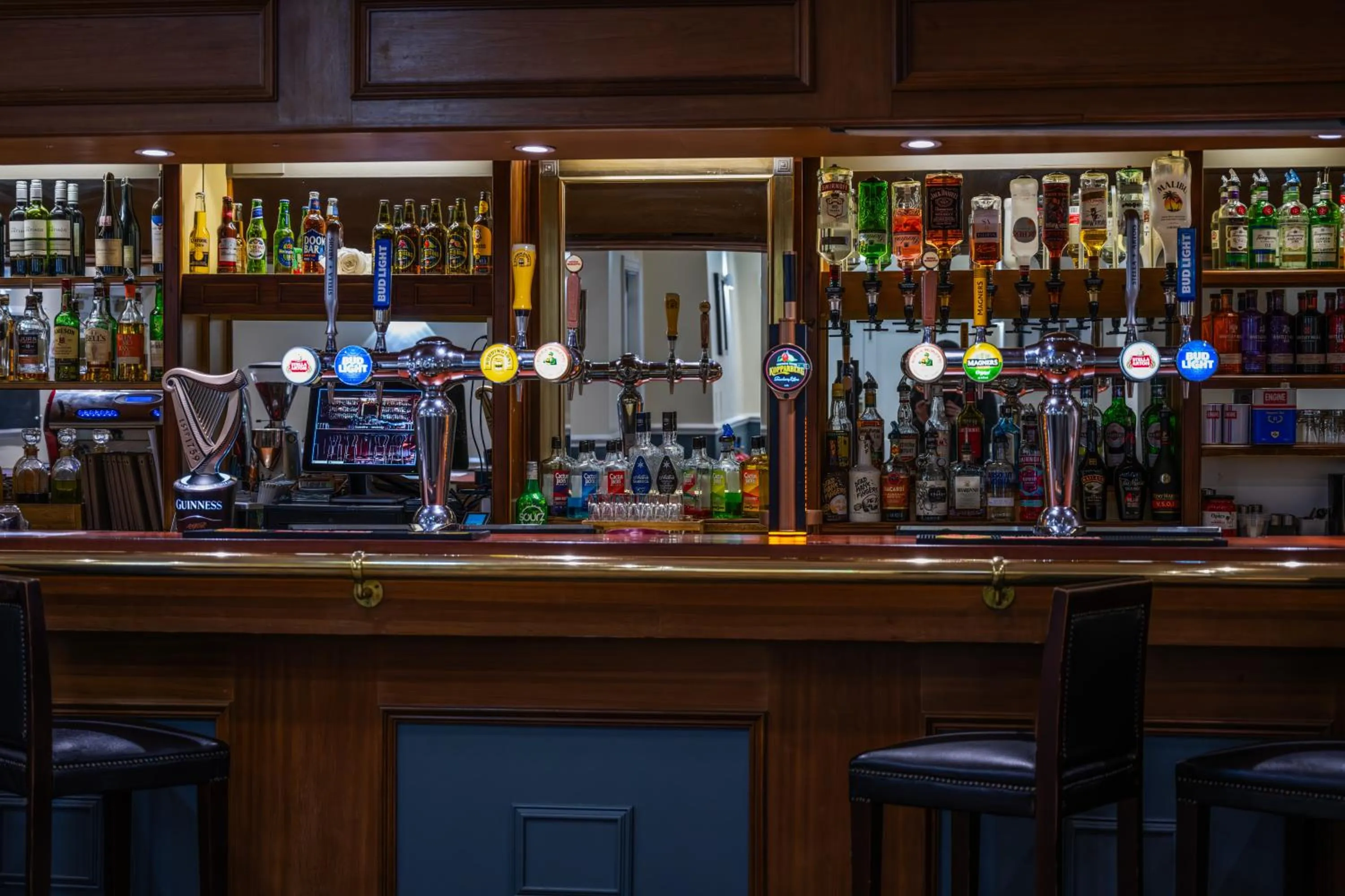 Lounge or bar in Pennine Manor Hotel
